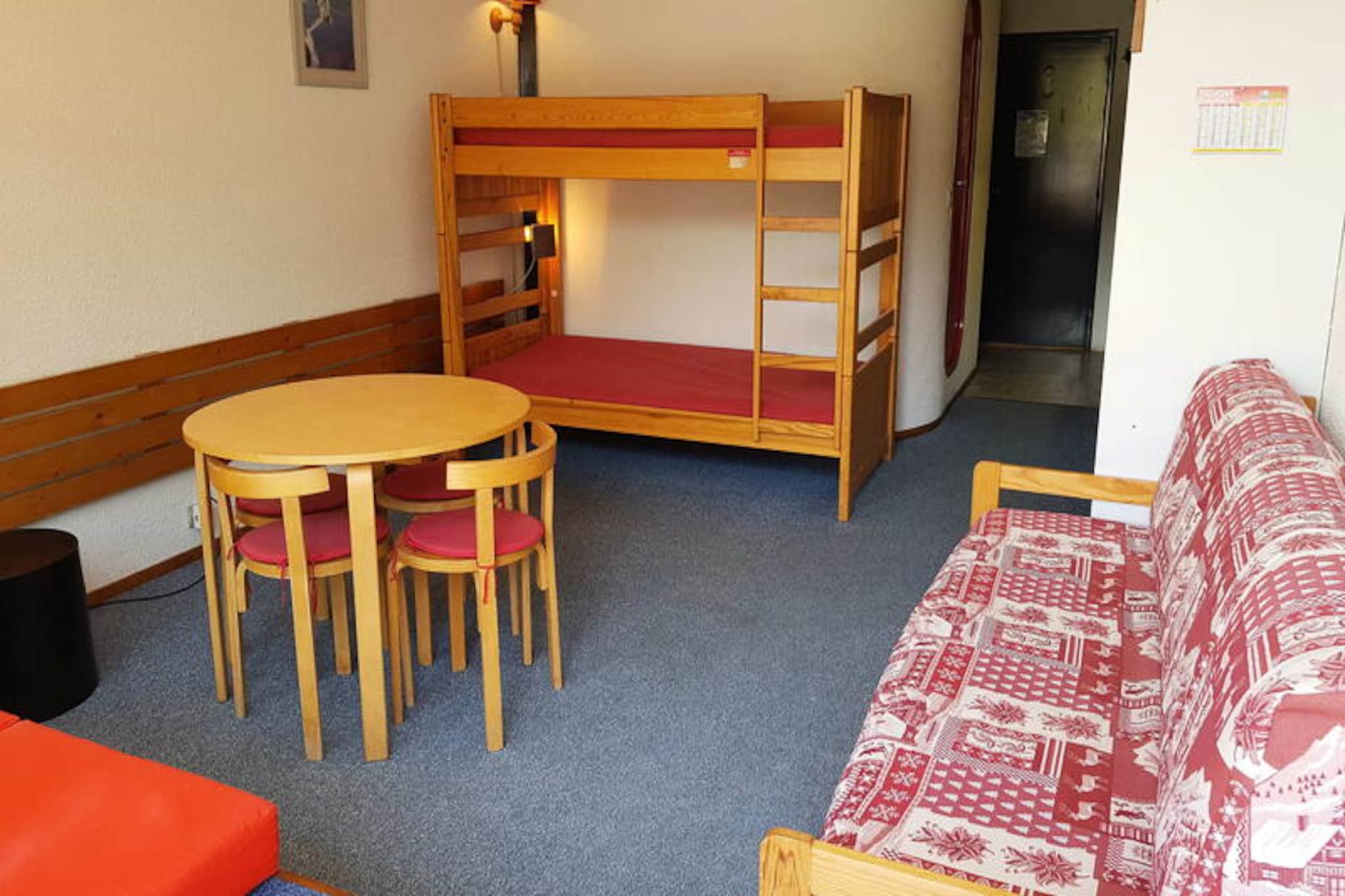 Studio for 4 people in Arc 1600 in the resort center and close to the slopes