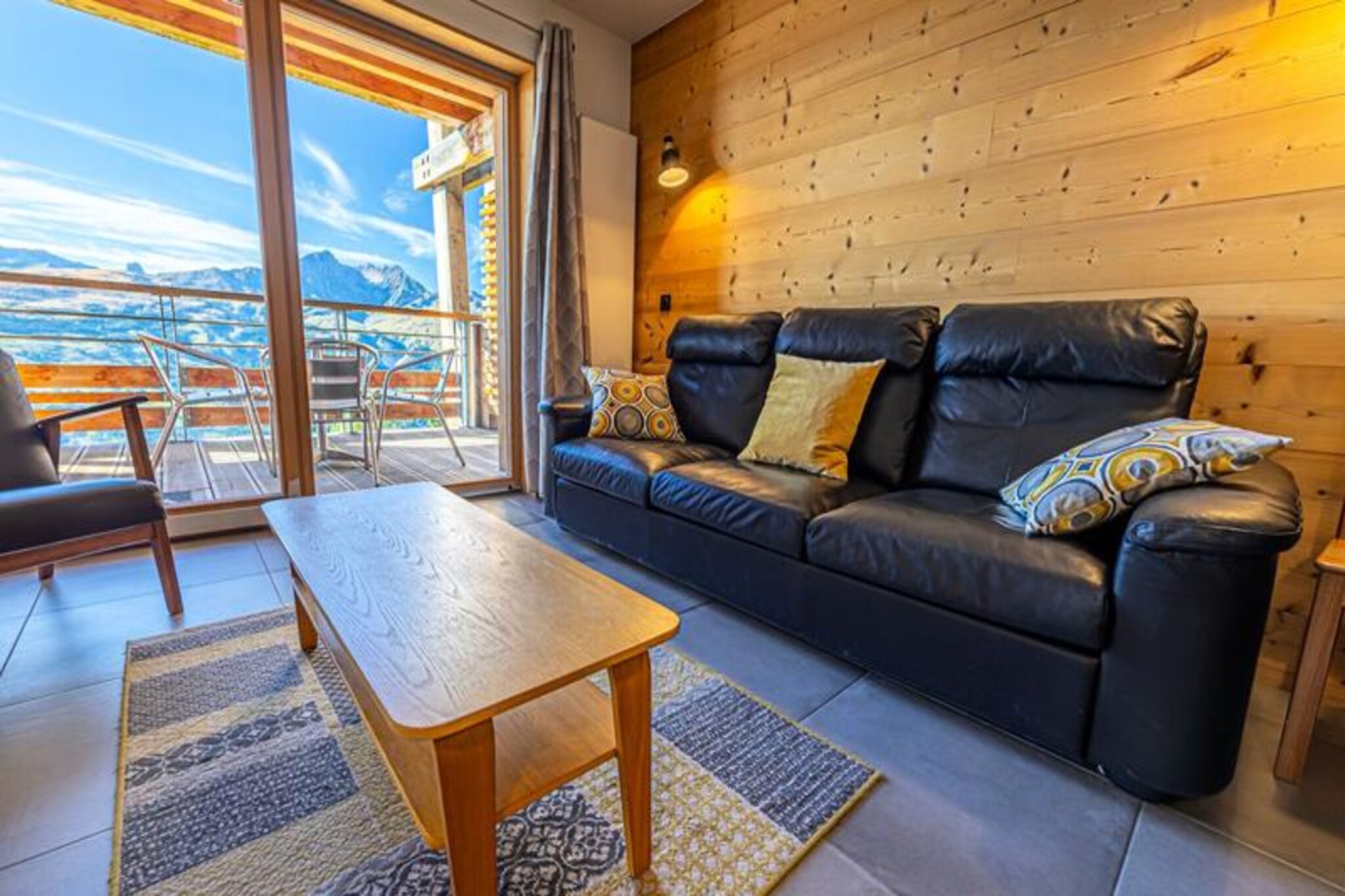 Apartment in Les Arcs with Spa Access