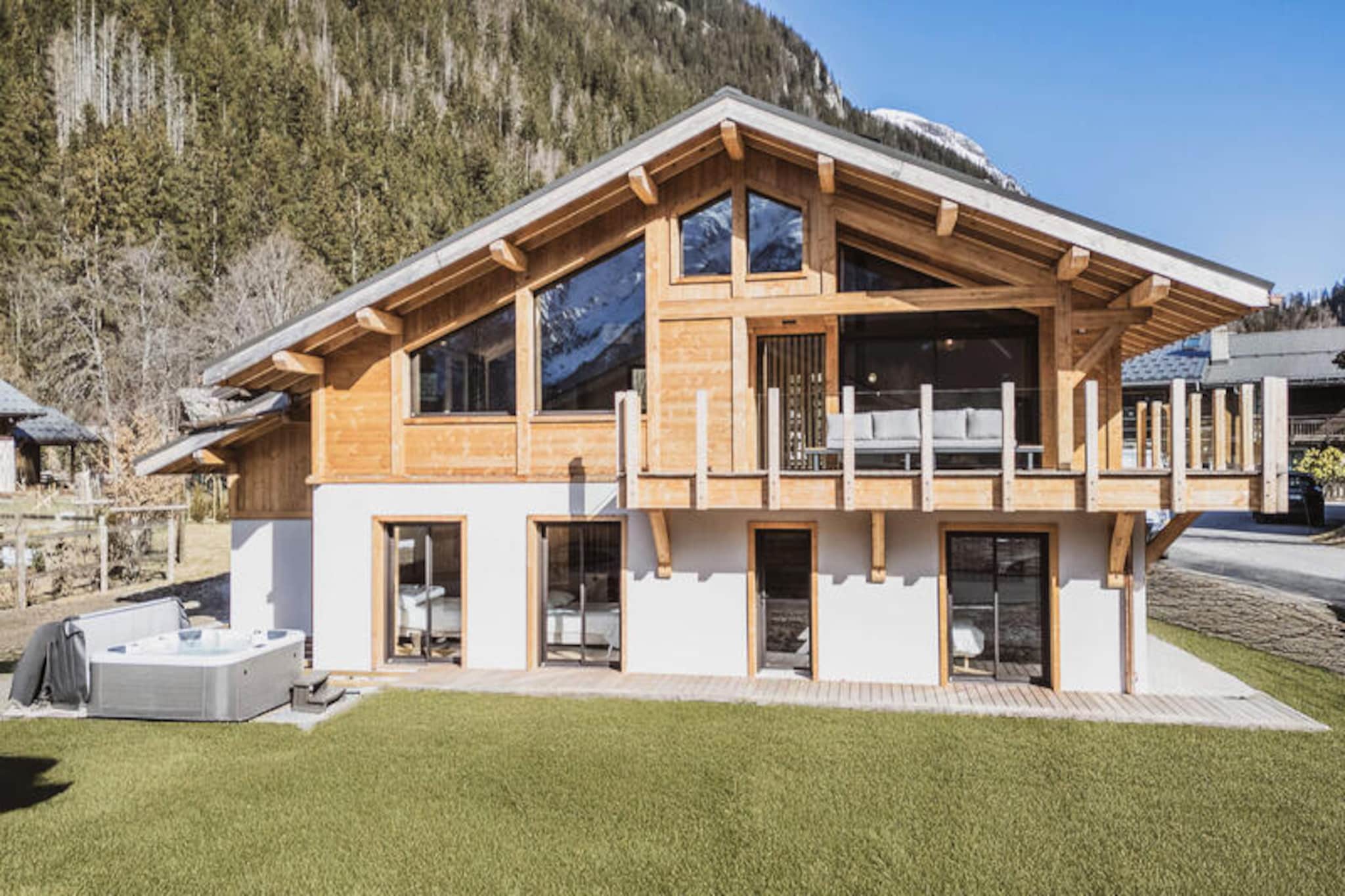 Chalet in Les Tines with Mont Blanc Views