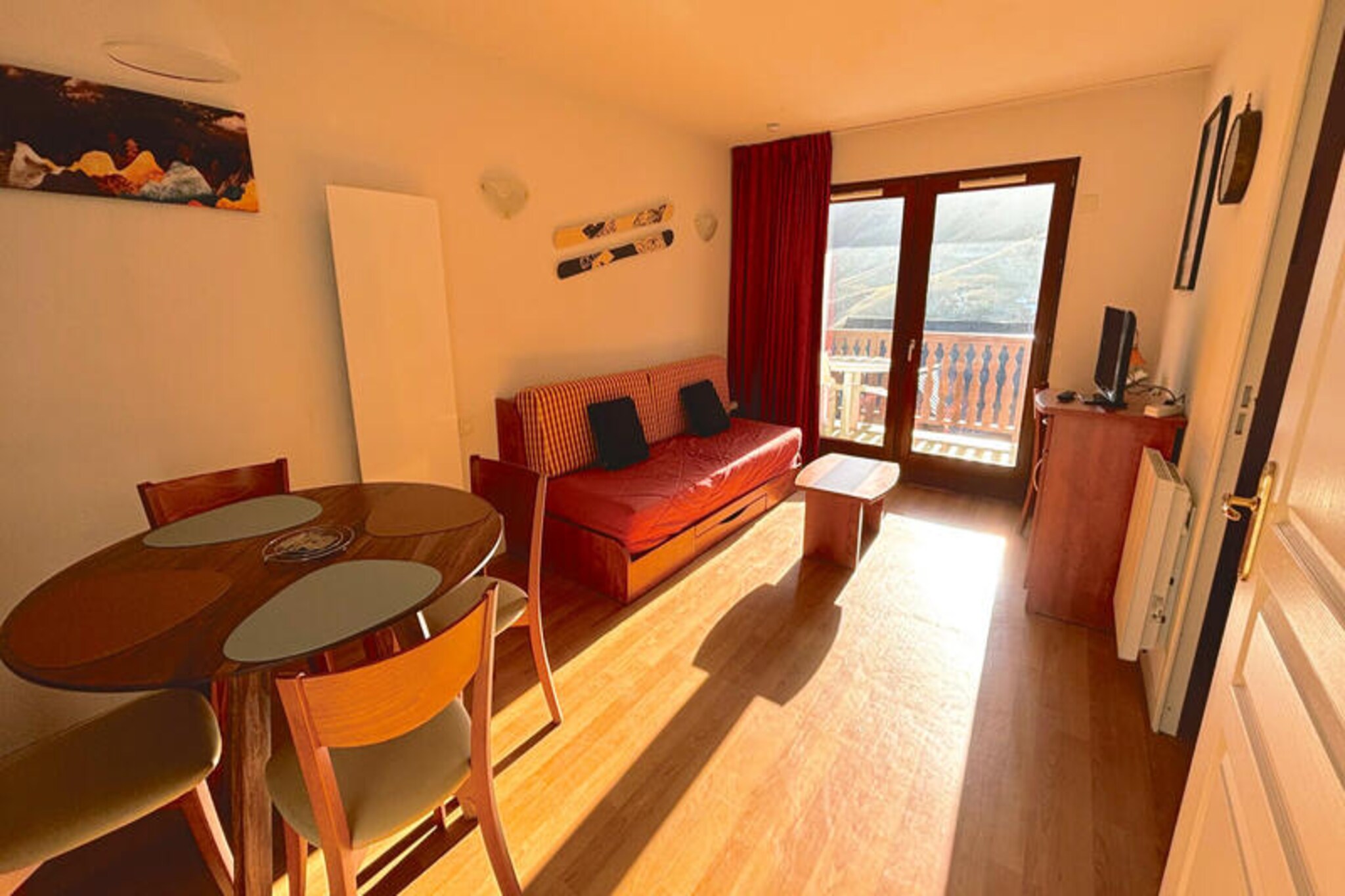 Apt No. 47 CLASSIFIED 2 STARS - 1st floor - Campan2 Building