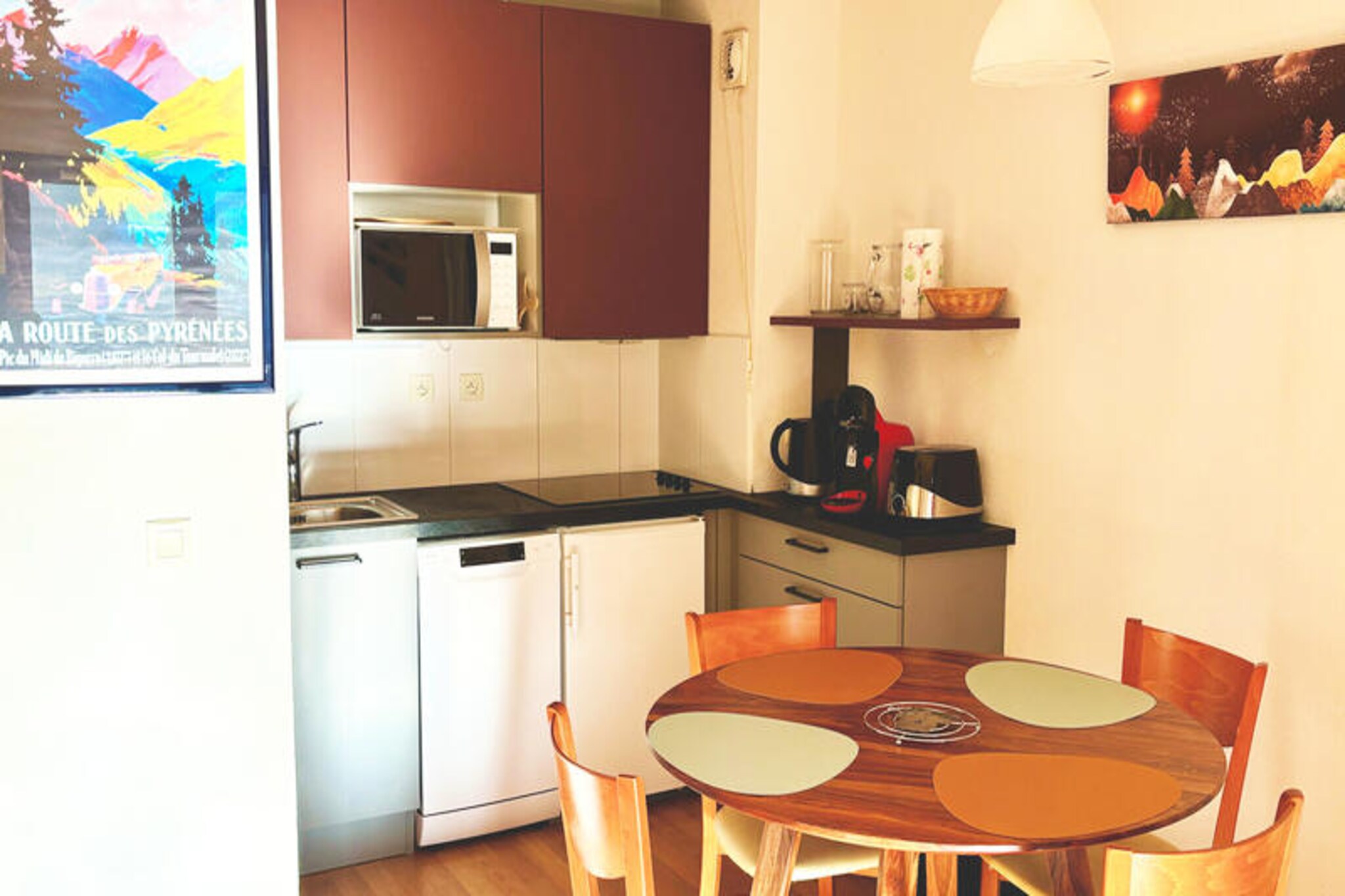 Apt No. 47 CLASSIFIED 2 STARS - 1st floor - Campan2 Building