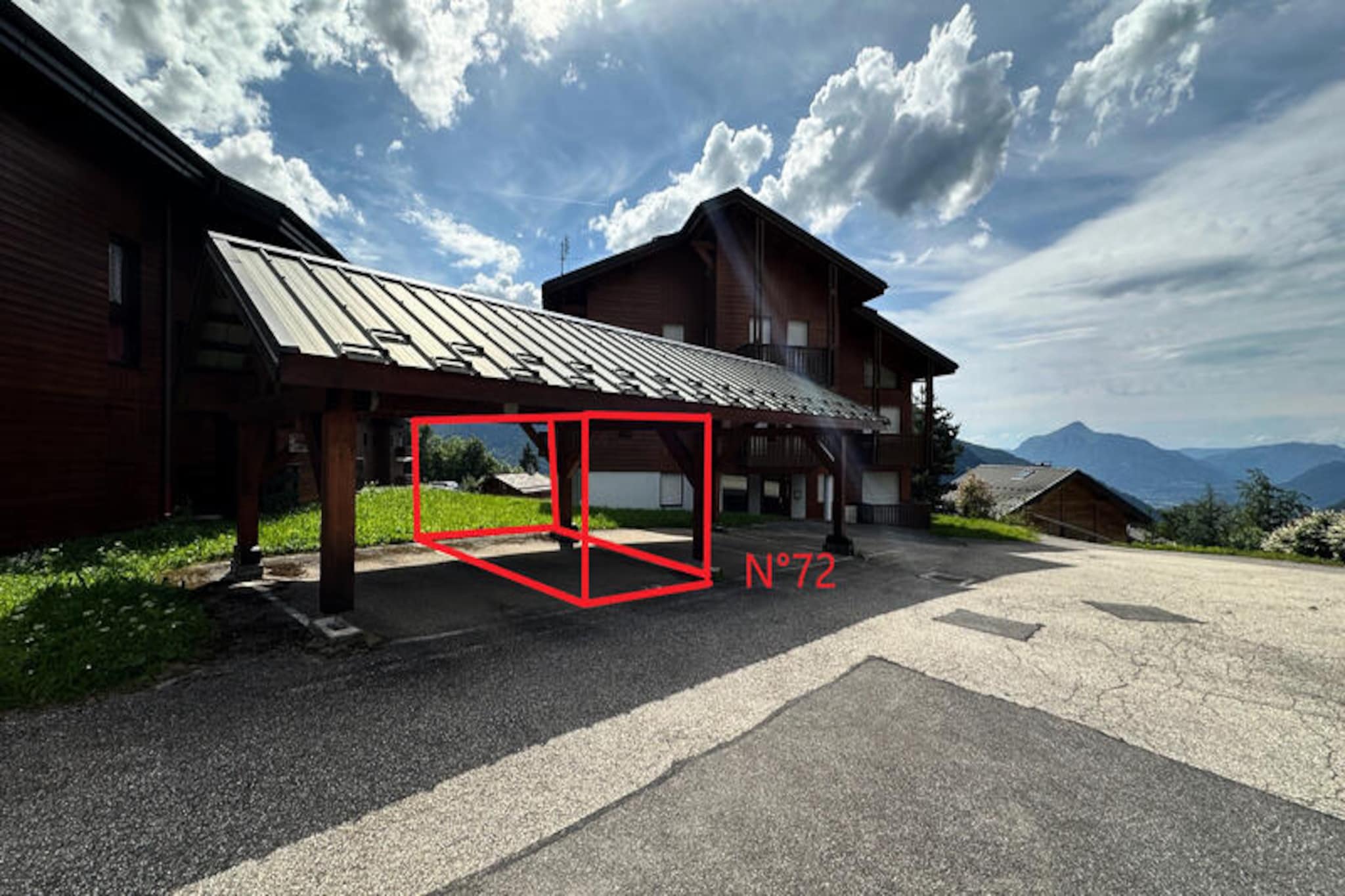 Appartements à Les Carroz-d'Arâches-Niet-getagd