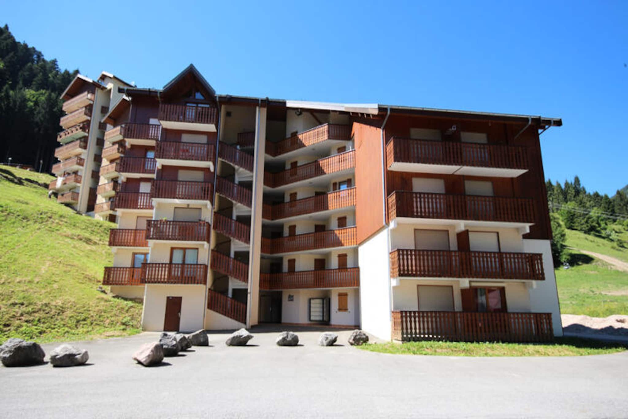 Apartment in St Jean d'Aulps near Ski Lifts