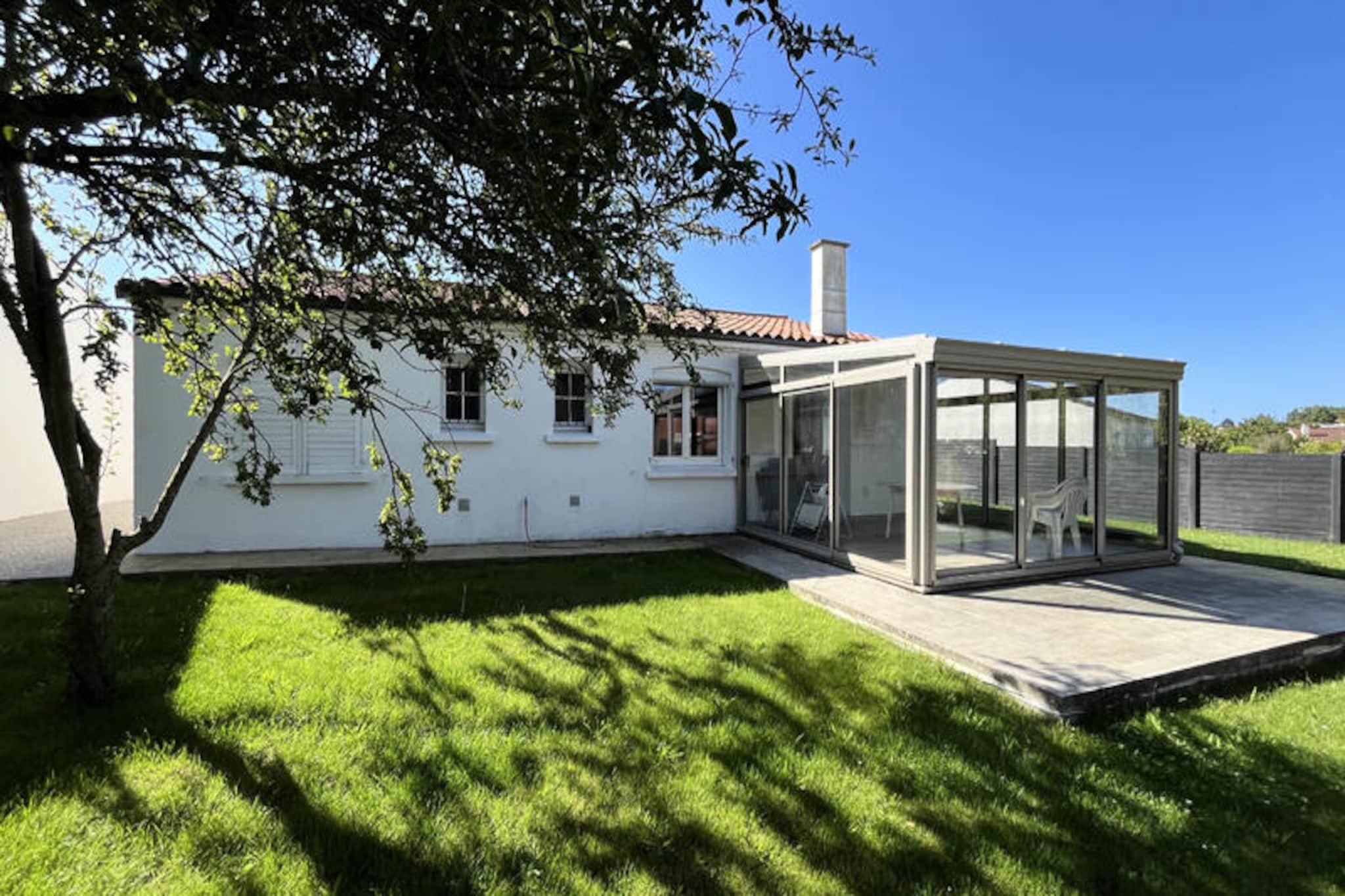 House in Val de Vie near Quai de St Gilles