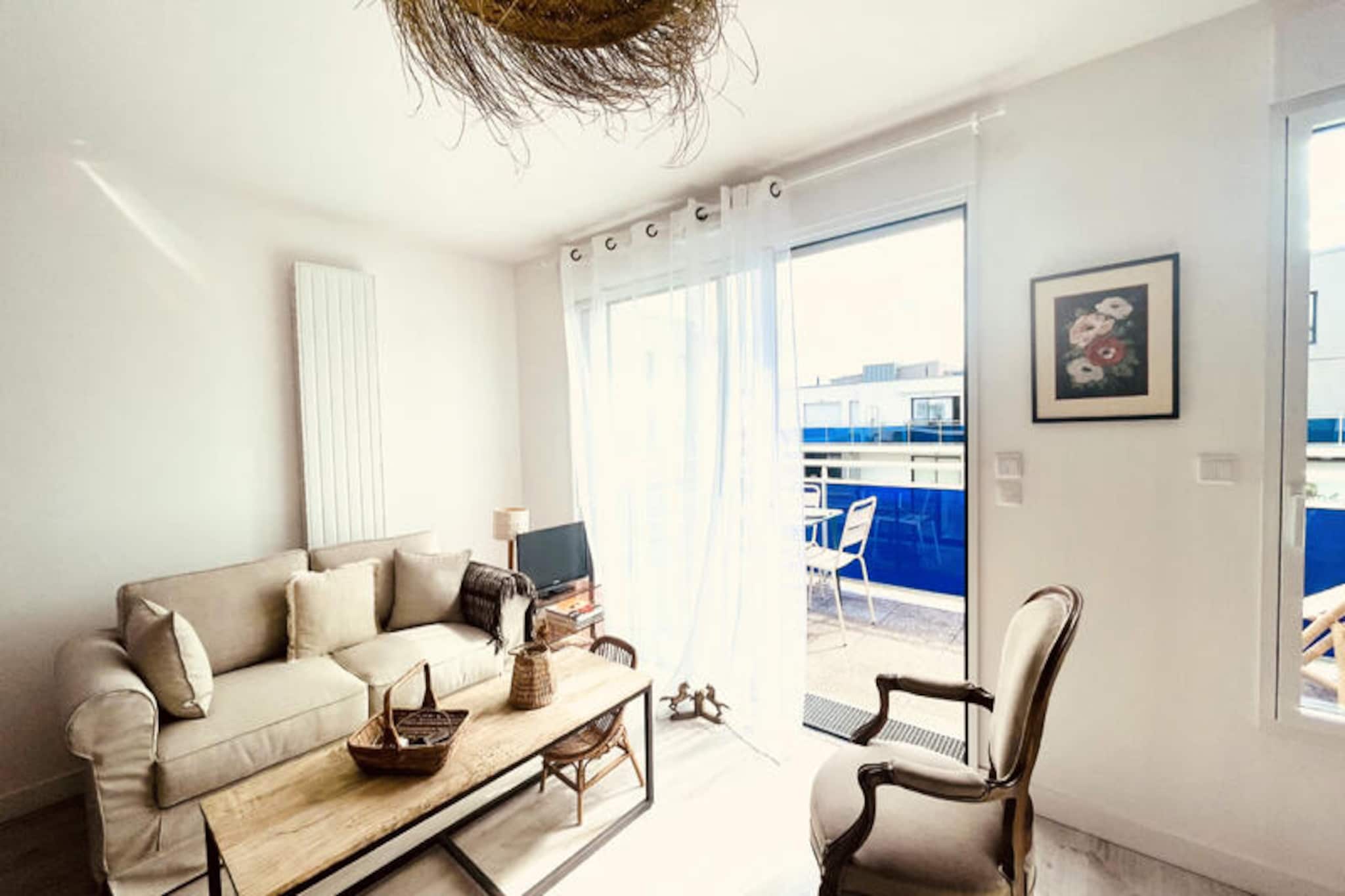 Apartment in Croix de Vie near the Beach