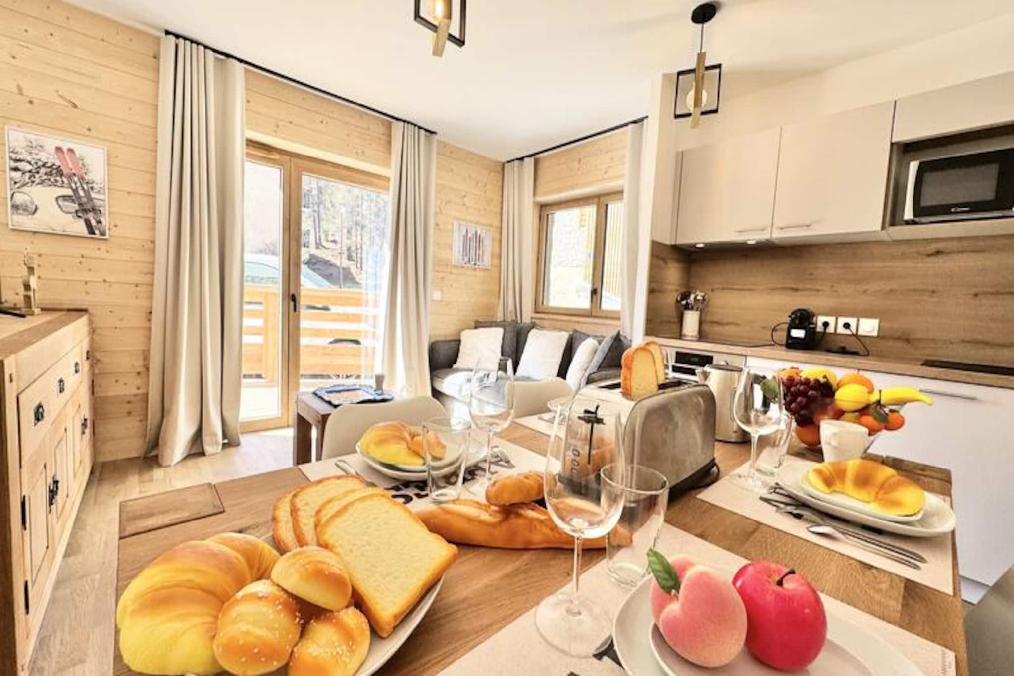 T3 NEW RESIDENCE, VARS CENTER, 150m FROM THE SLOPES