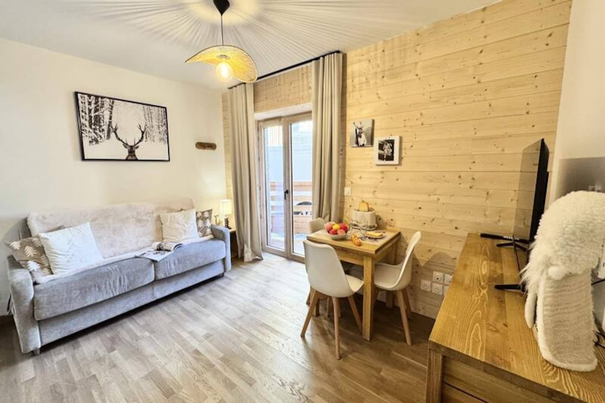 Apartment in Vars near the Ski Slopes