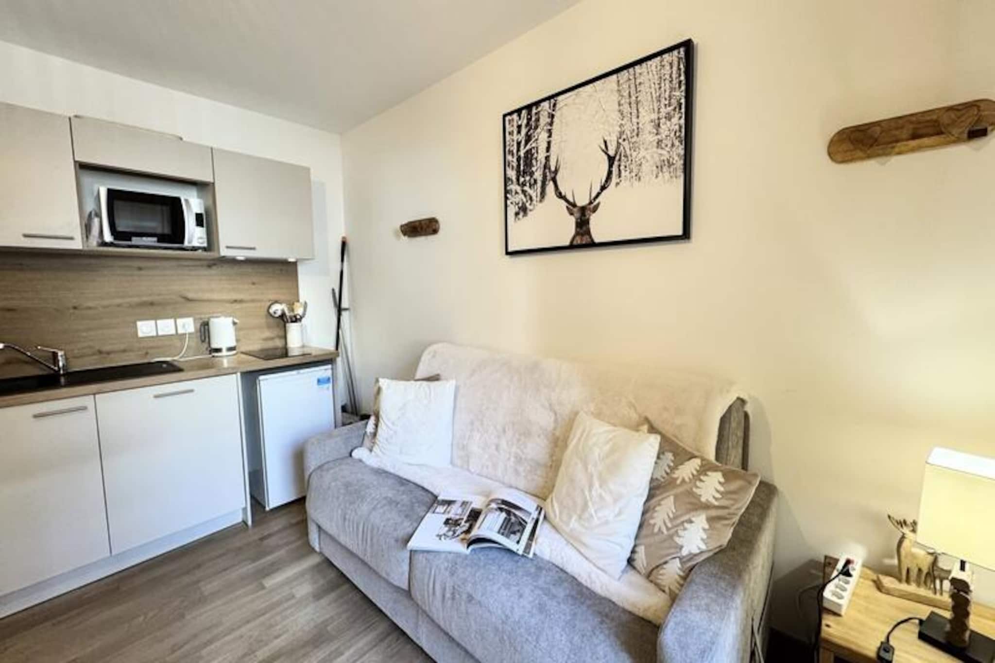 Apartment in Vars near the Ski Slopes