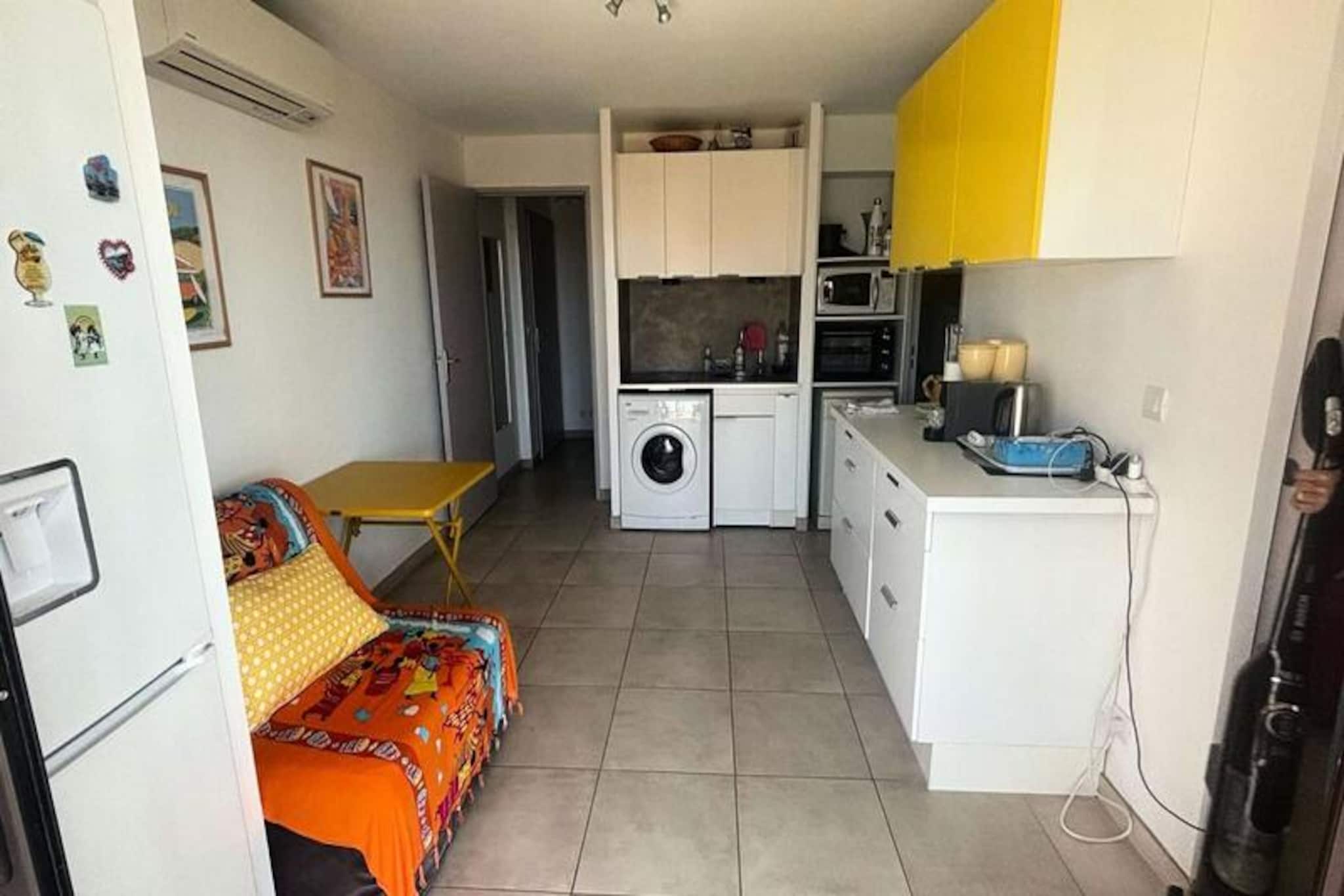 Apartment in Six-Fours near the Beach