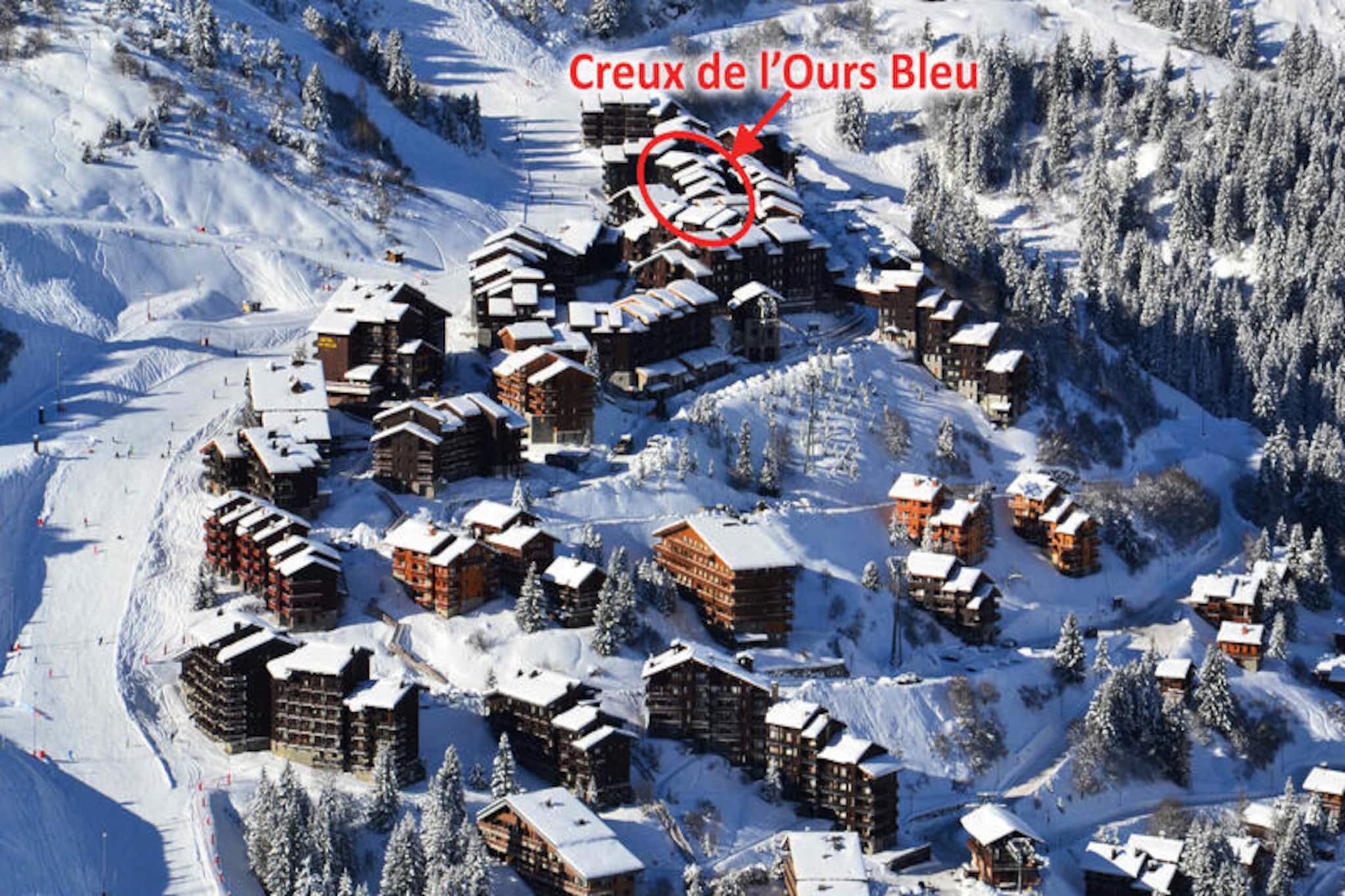 CHARMING MEZZANINE STUDIO, VERY FUNCTIONAL, SKI-IN/SKI-OUT