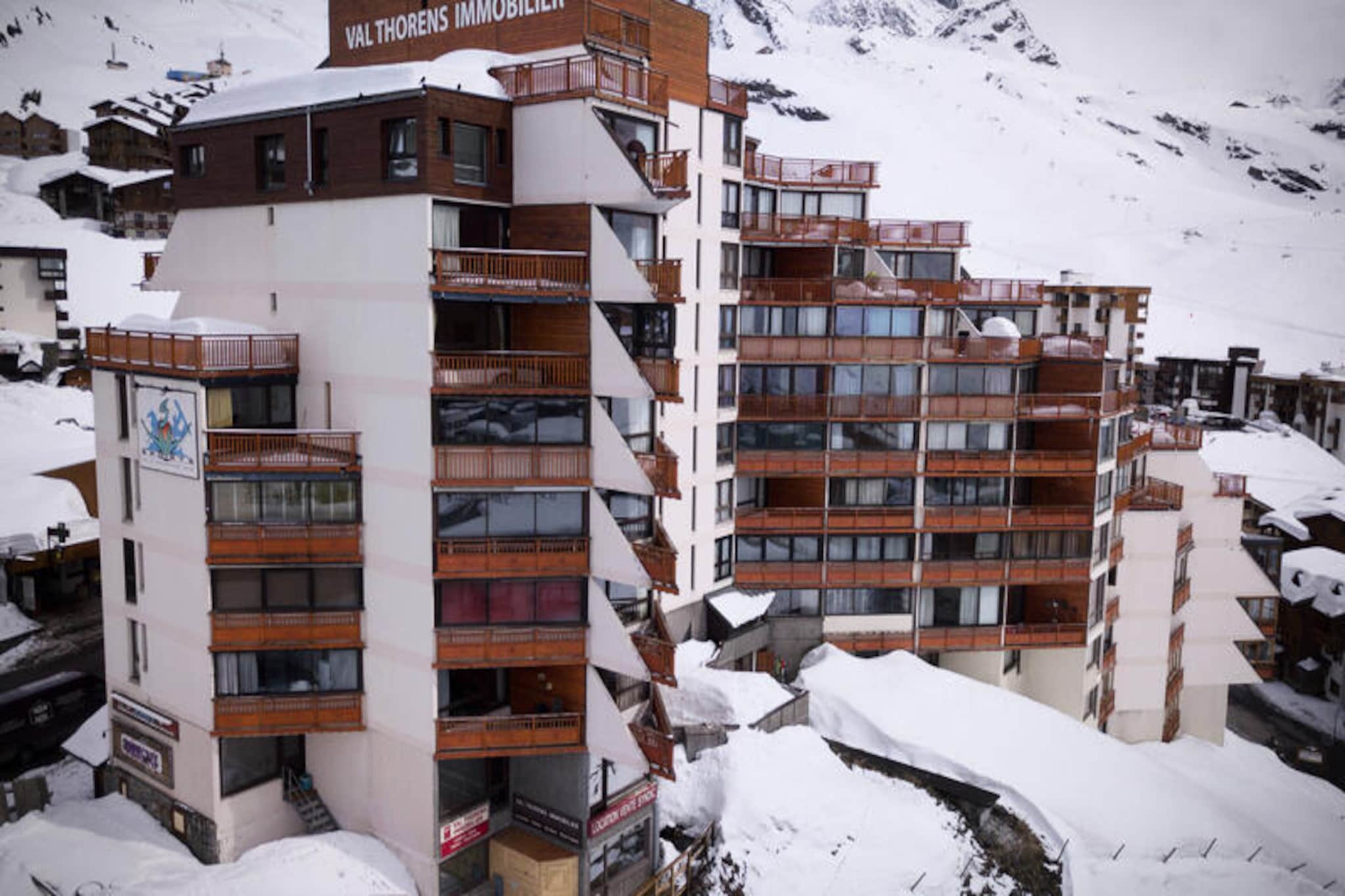 Very beautiful and spacious mountain studio