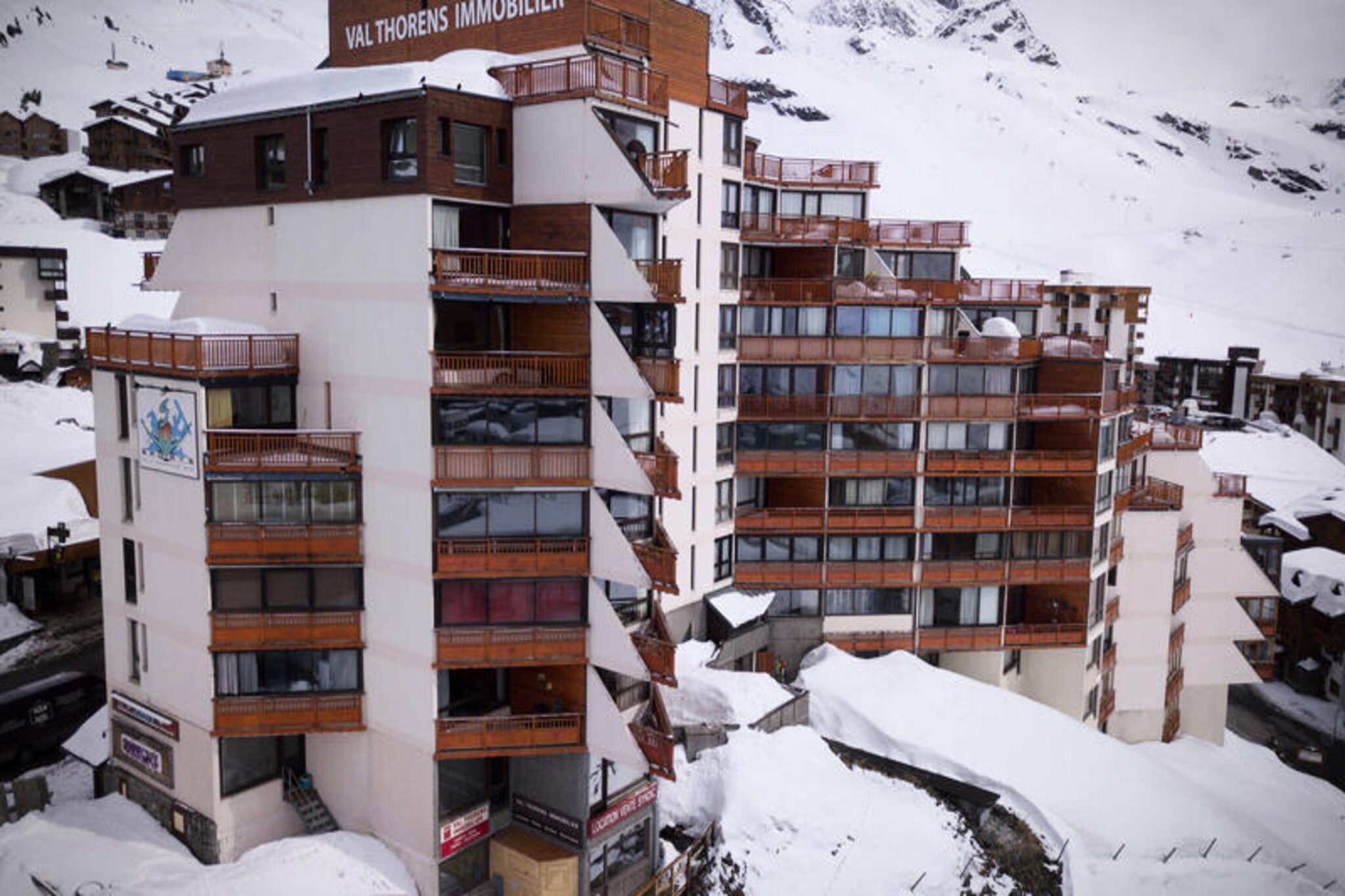 VAL THORENS 2 ROOMS FOR 4 PEOPLE, SOUTH FACING AND OFFERING A SUPERB VIEW