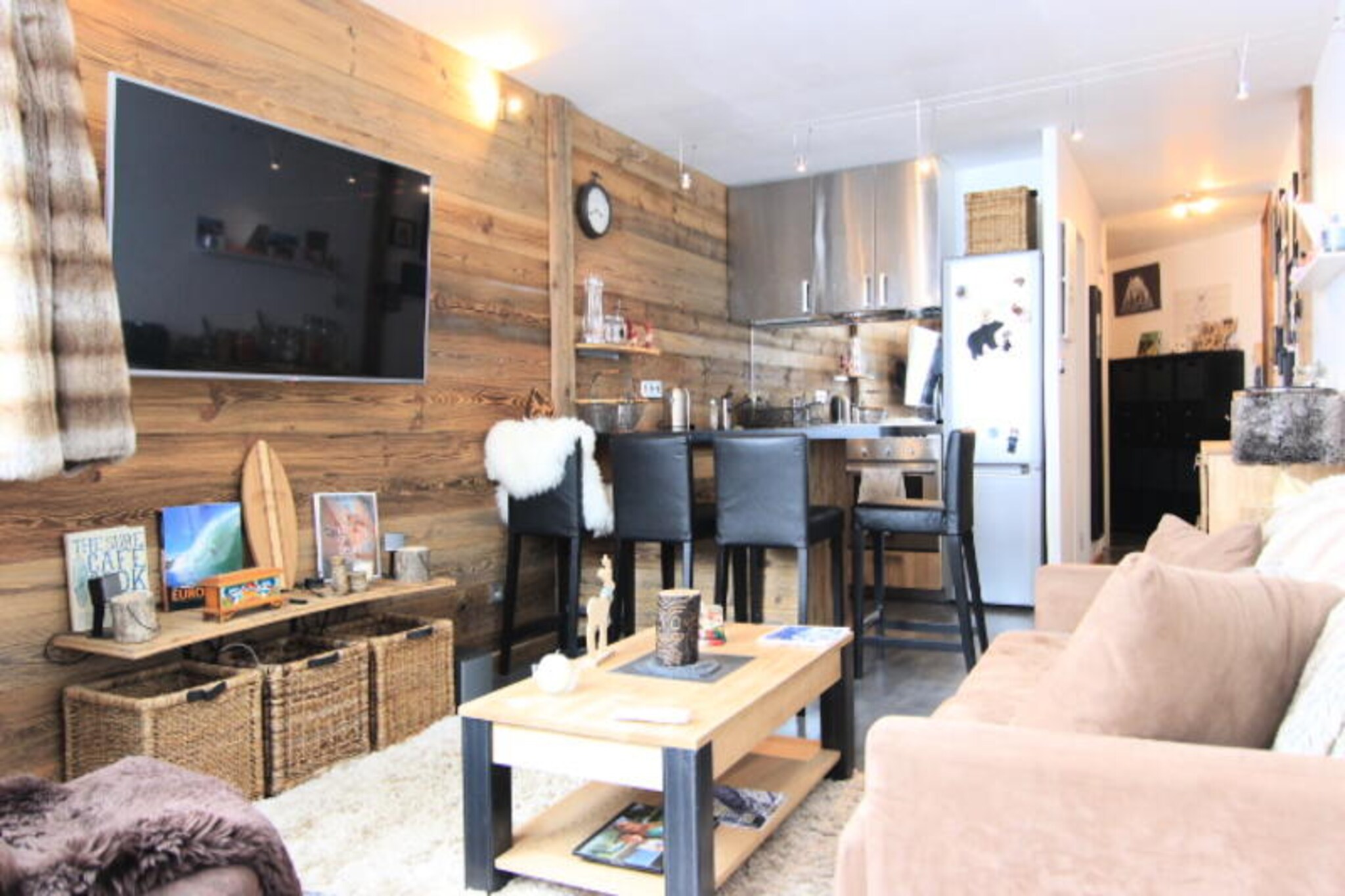 CHARMING STUDIO, SOUTH FACING