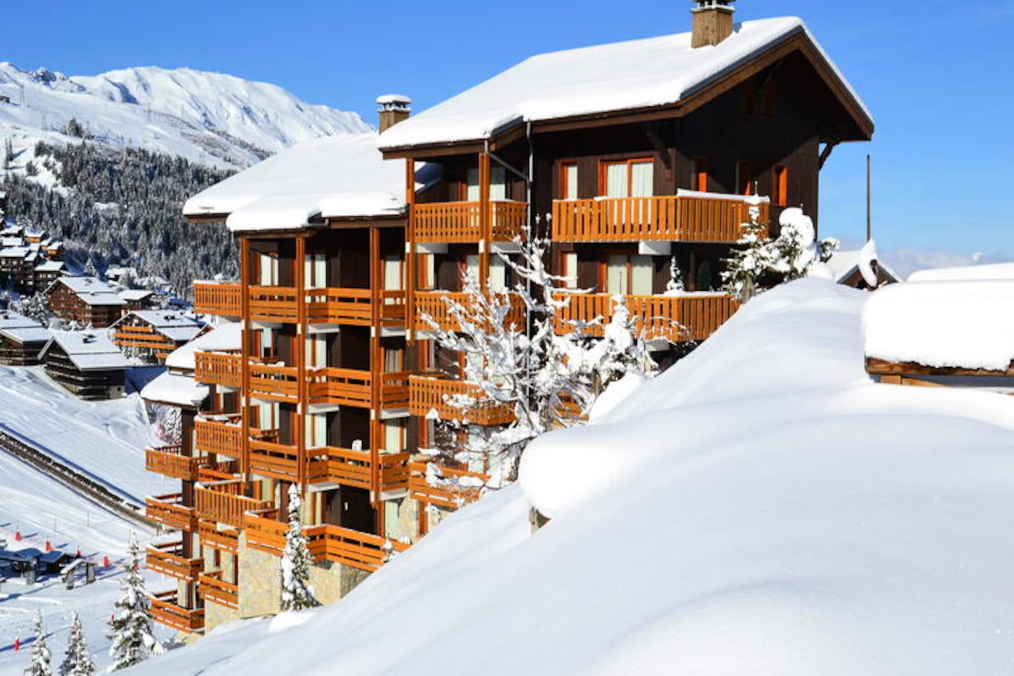 Holiday Home on Slopes in Les Plattières