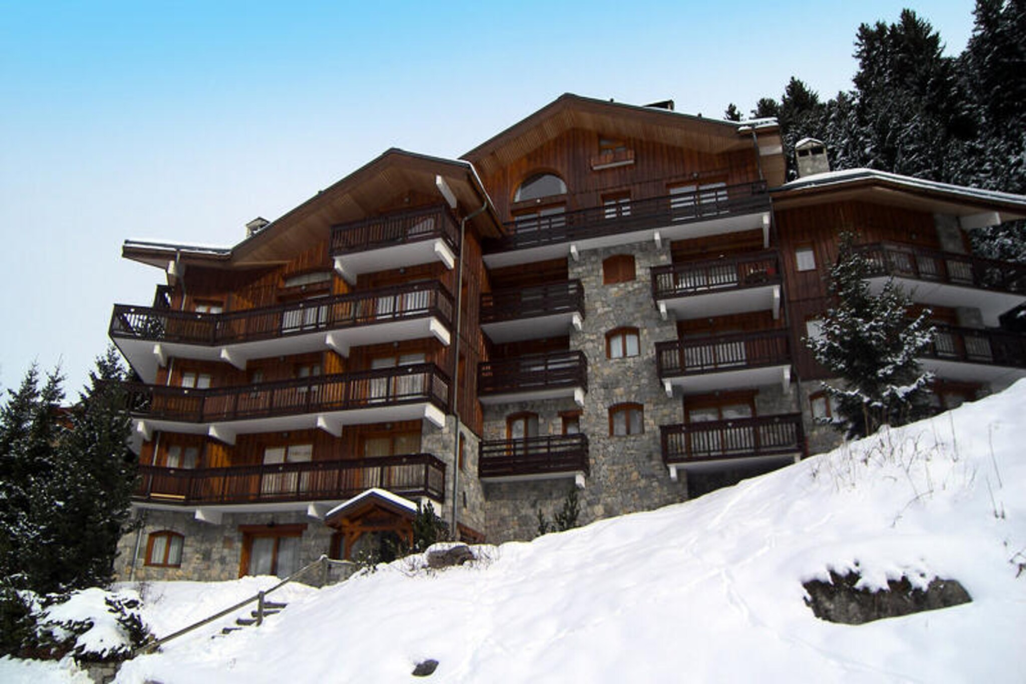 Apartment near slopes in Méribel