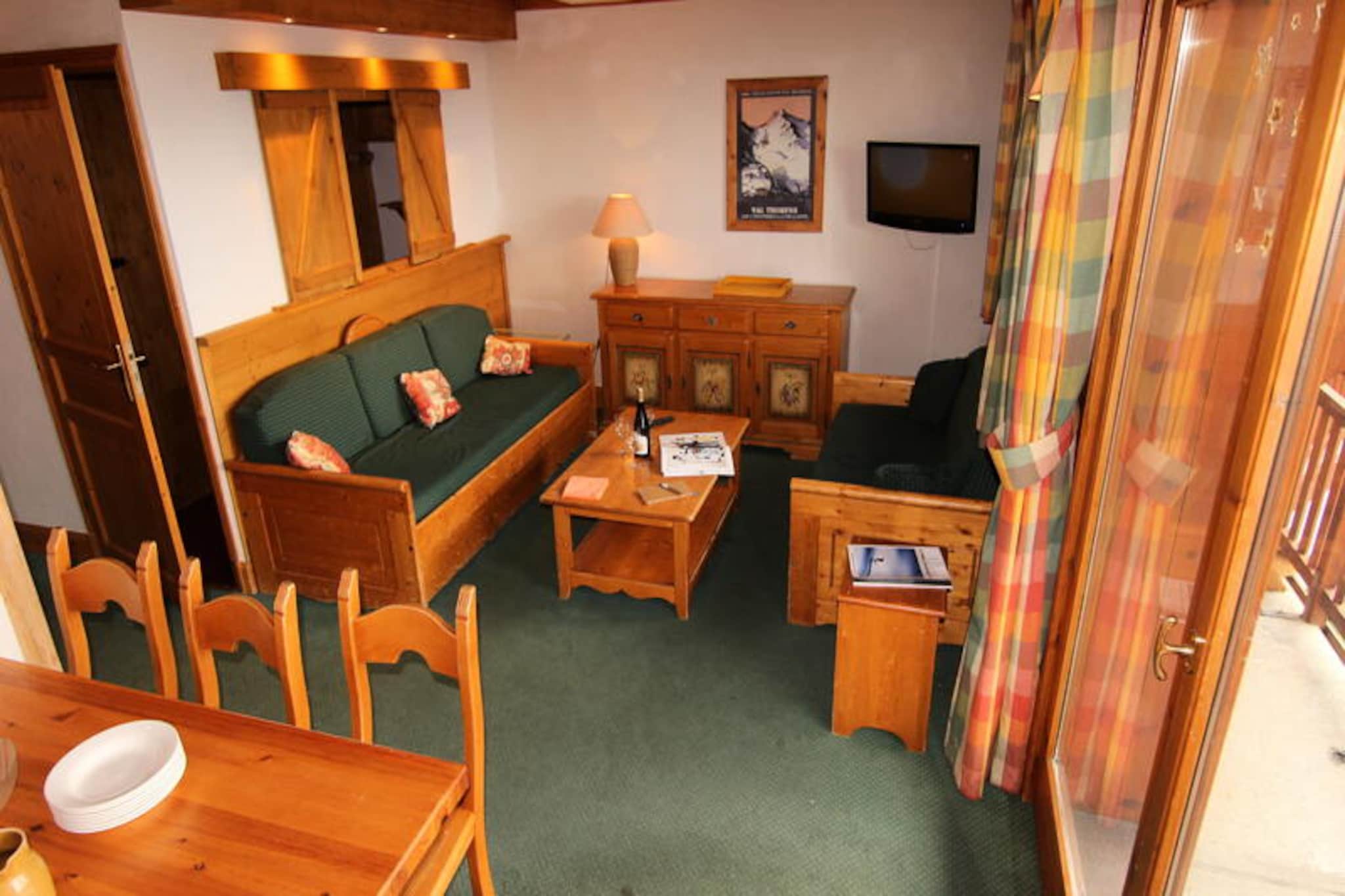 Apartment in Slalom near Ski Slopes