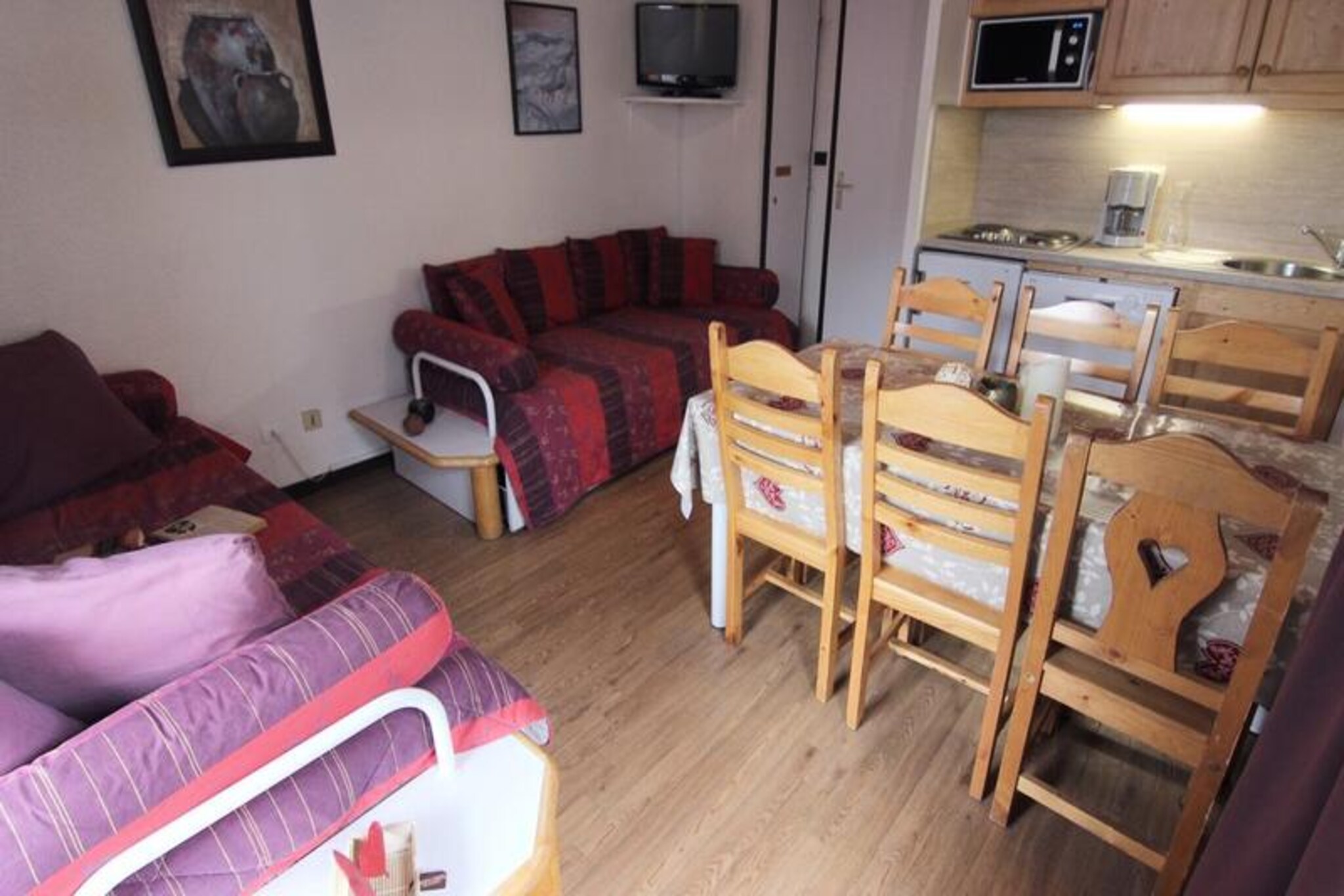 Apartment in Slalom near Ski Slopes