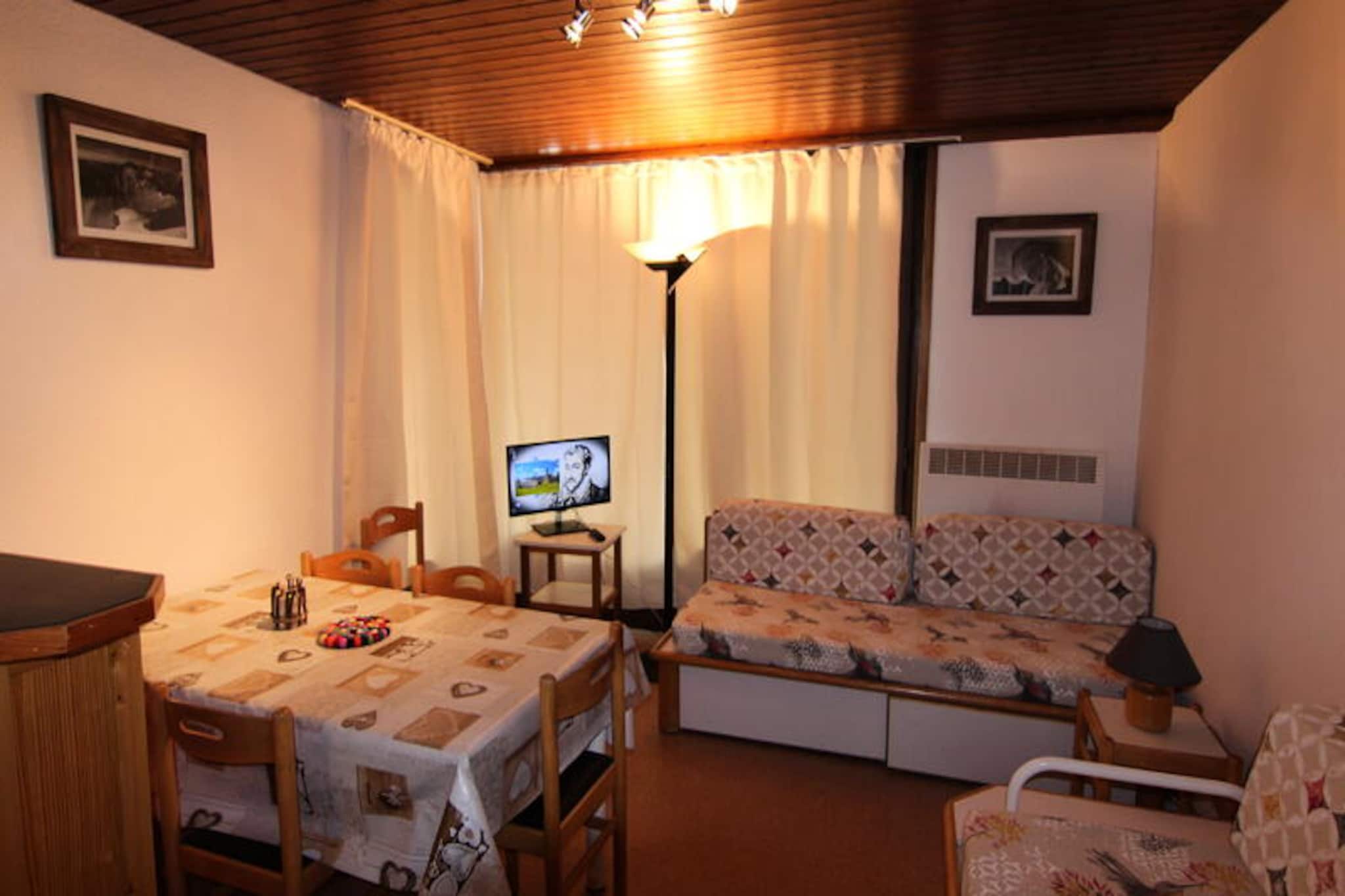 Apartment in Slalom with Ski Slope Access