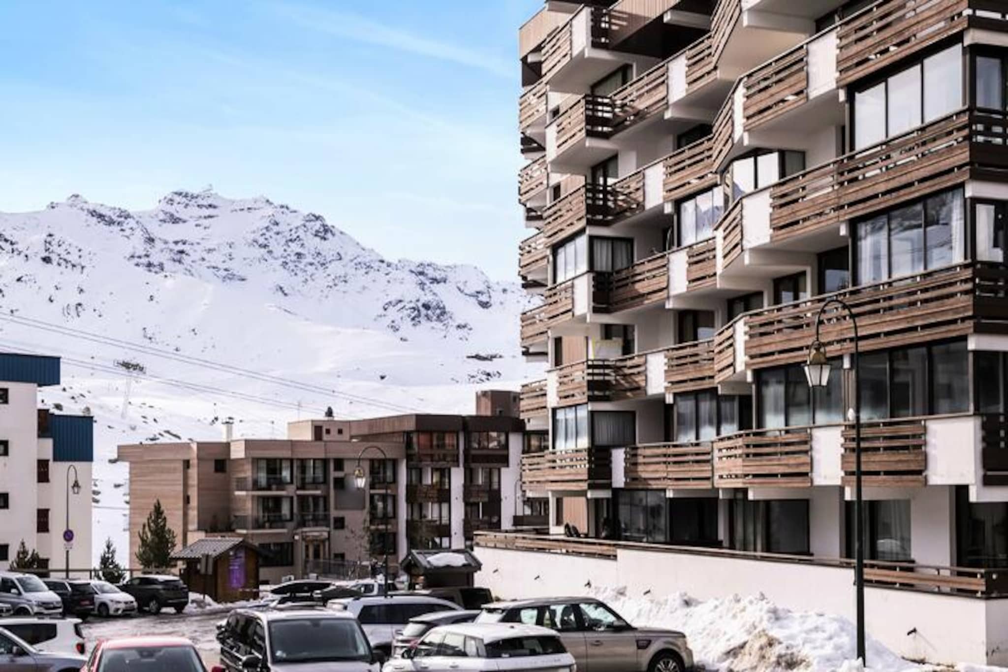 Apartment in Val Thorens near Ski Slopes