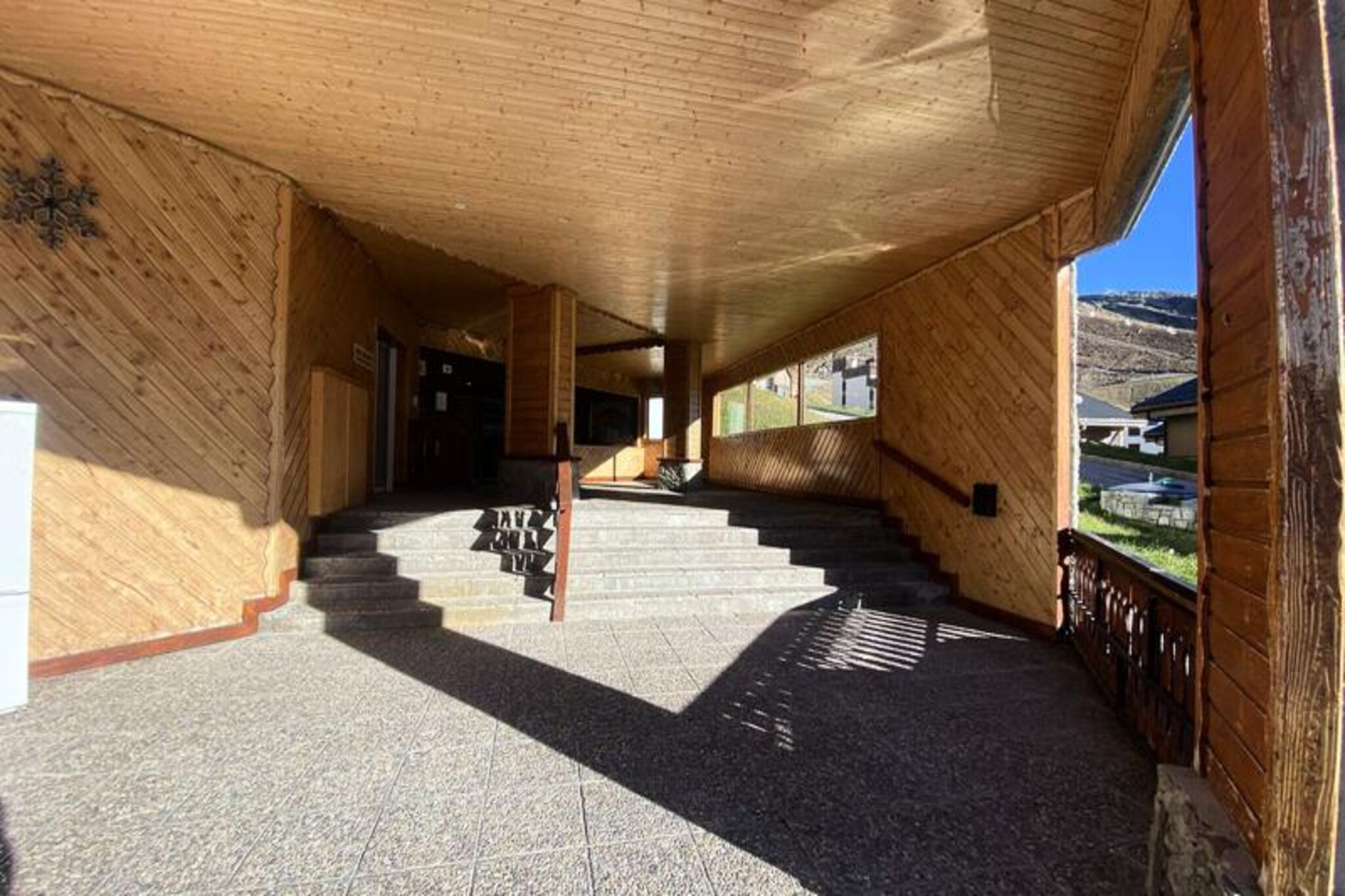 Apartment in Val Thorens with Mountain Views