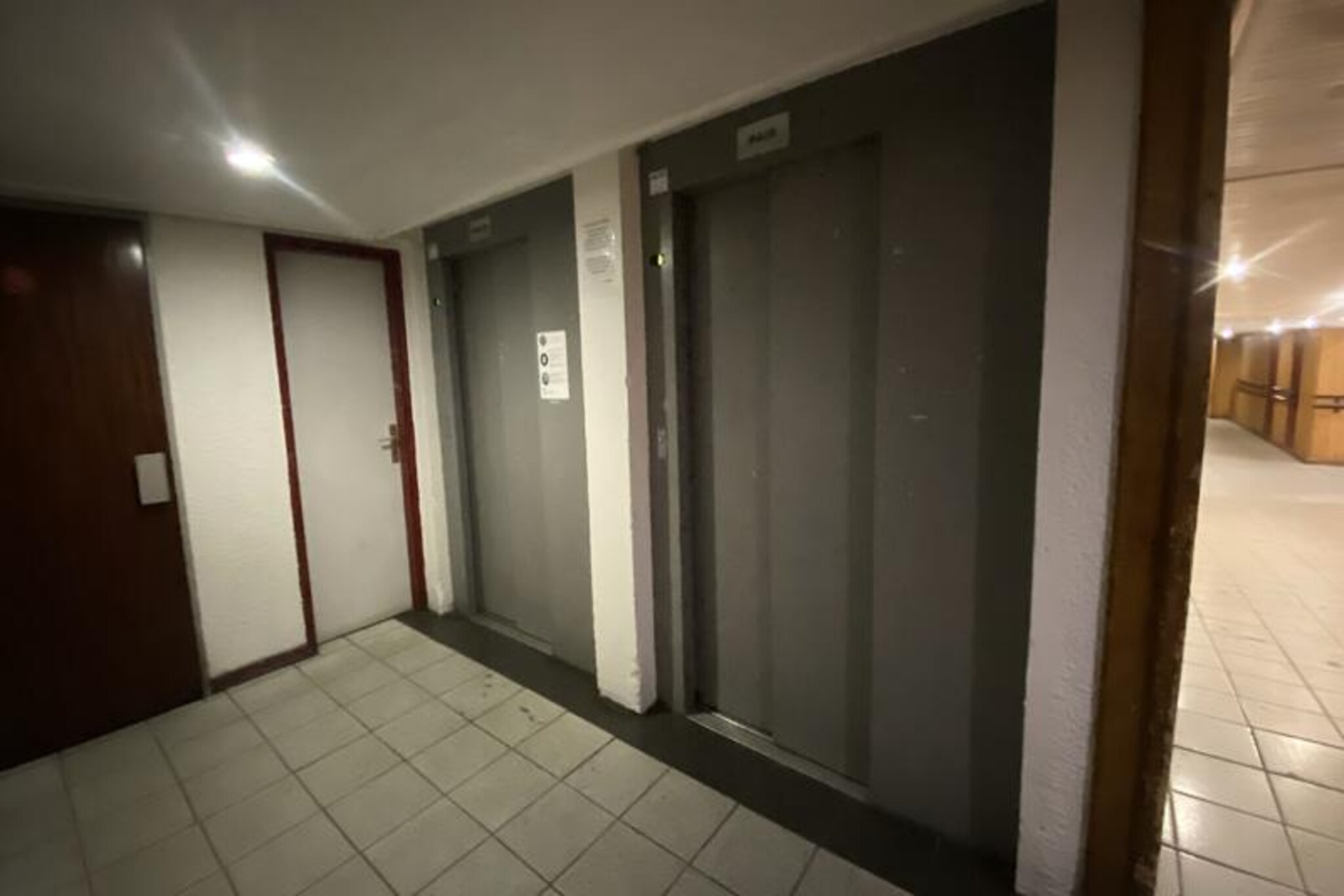 VAL THORENS rental: studio for 4 people in a young and lively district LES NEVES