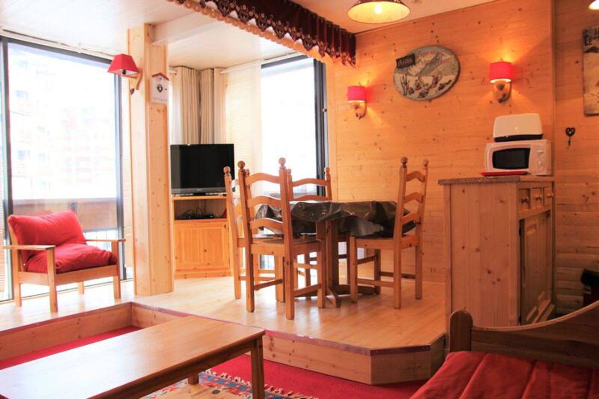 Holiday Home in Peclet with Glacier View