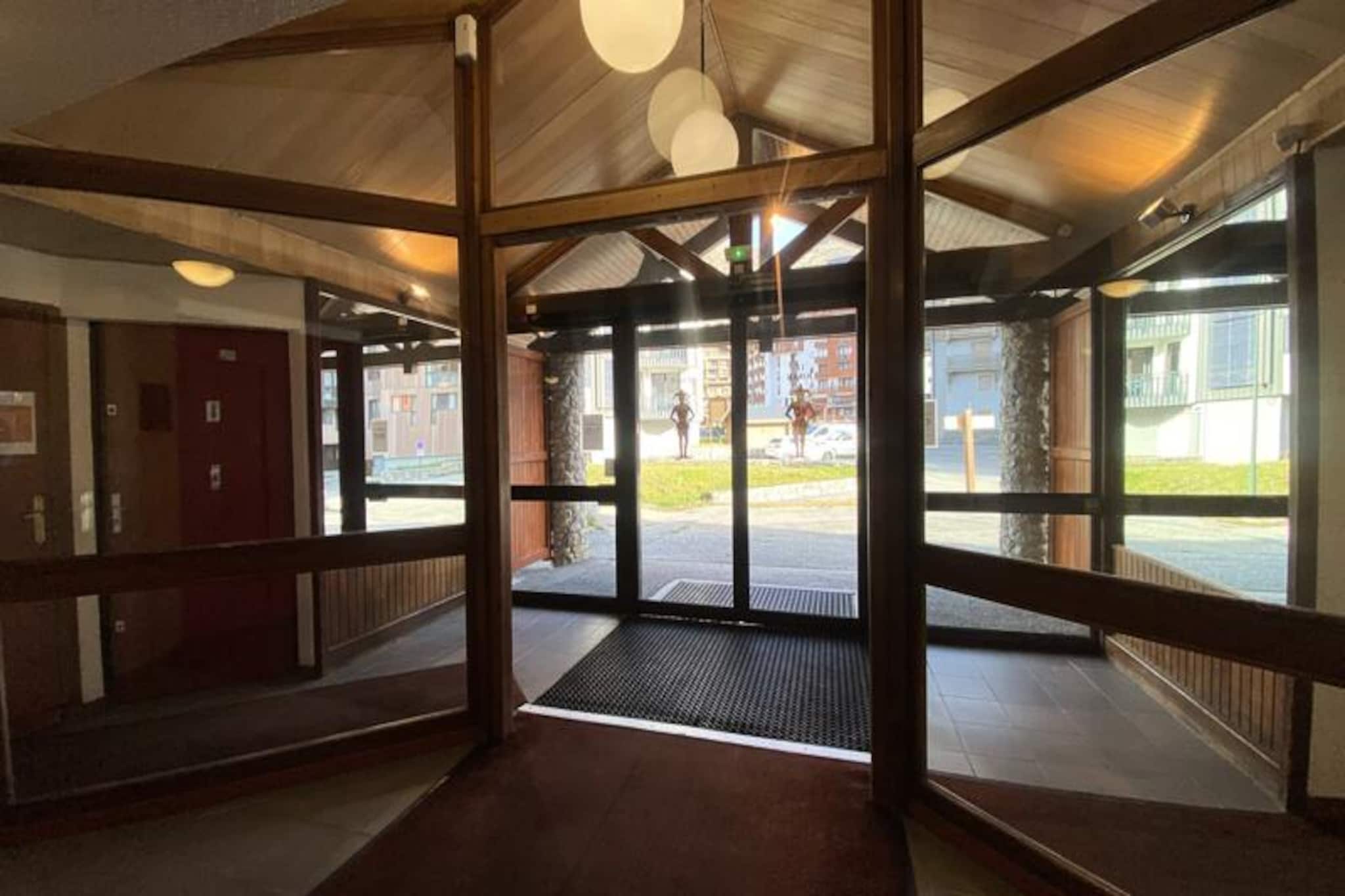 very nice renovated apartment in VAL THORENS