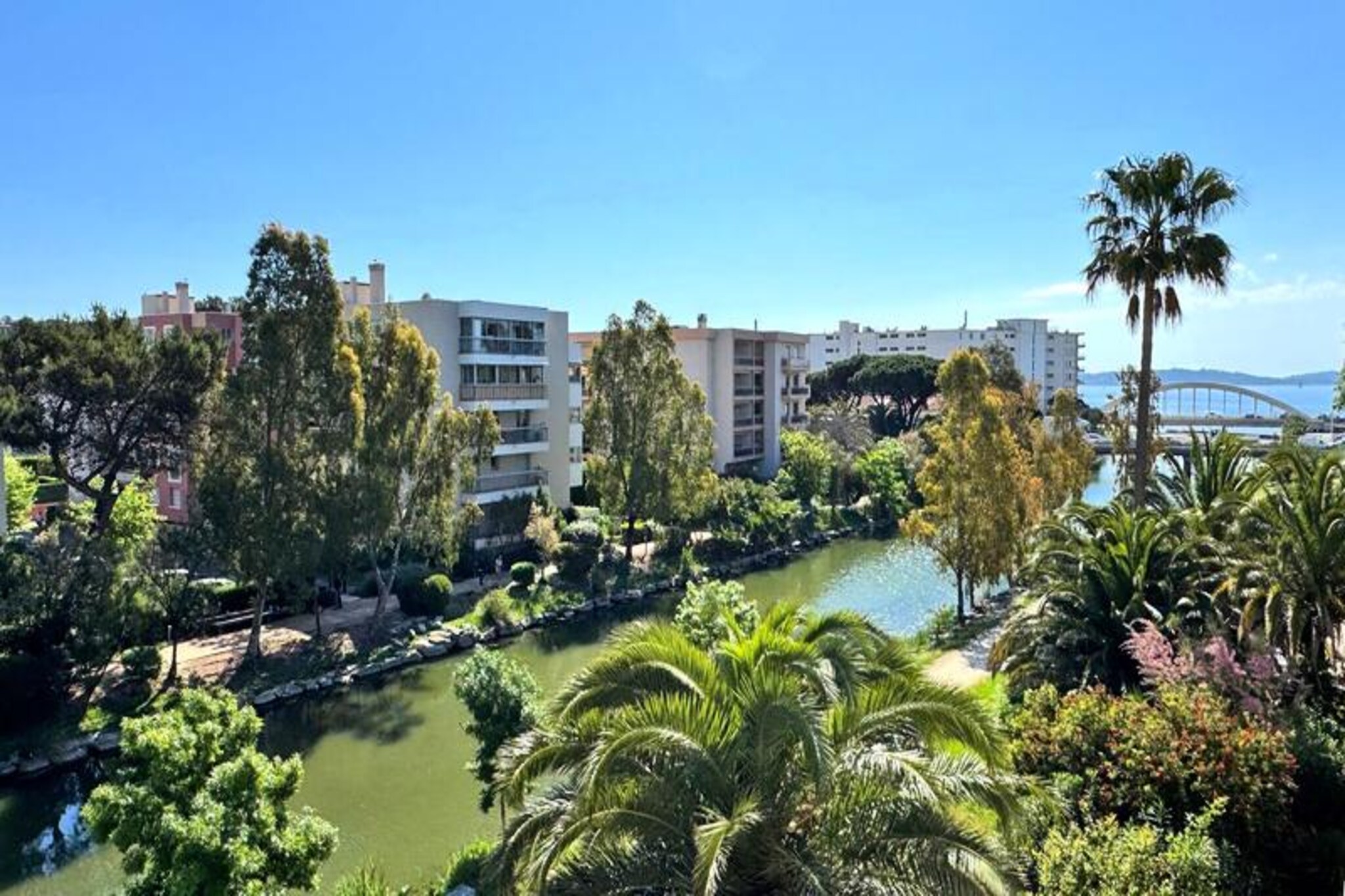 Apartment in Sainte-Maxime near Beaches