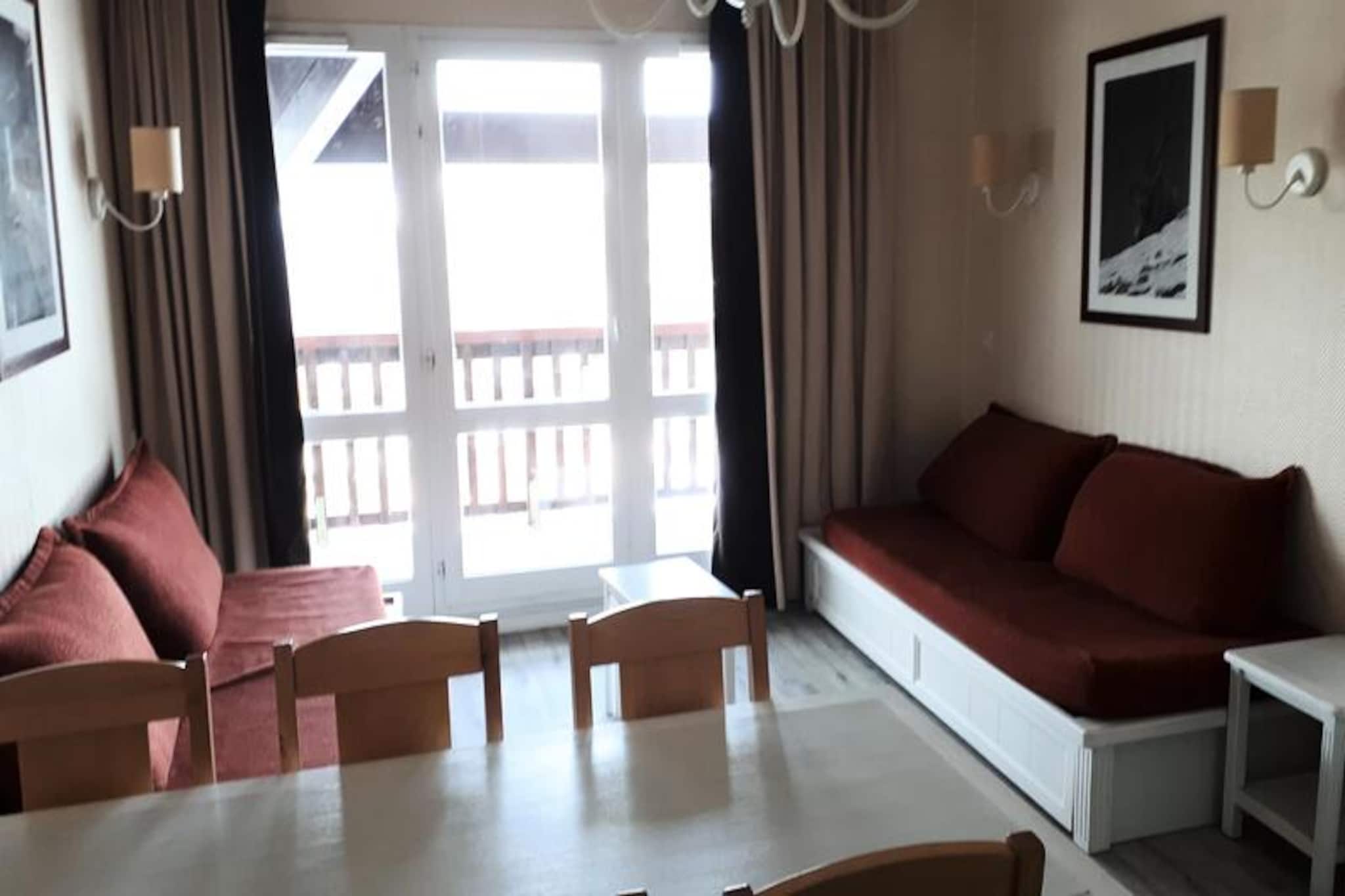 Apartment in Valmeinier with Heated Pool