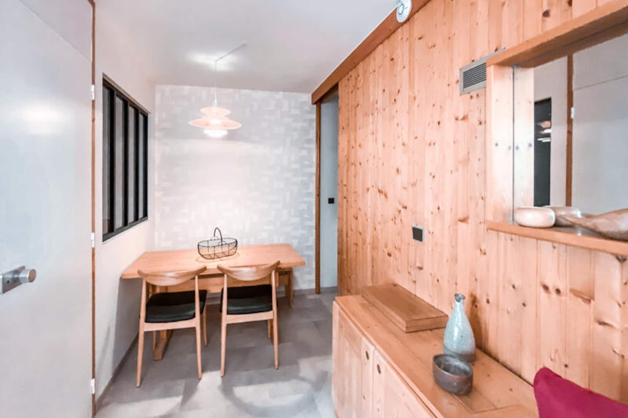 Welcoming apartment with covered parking