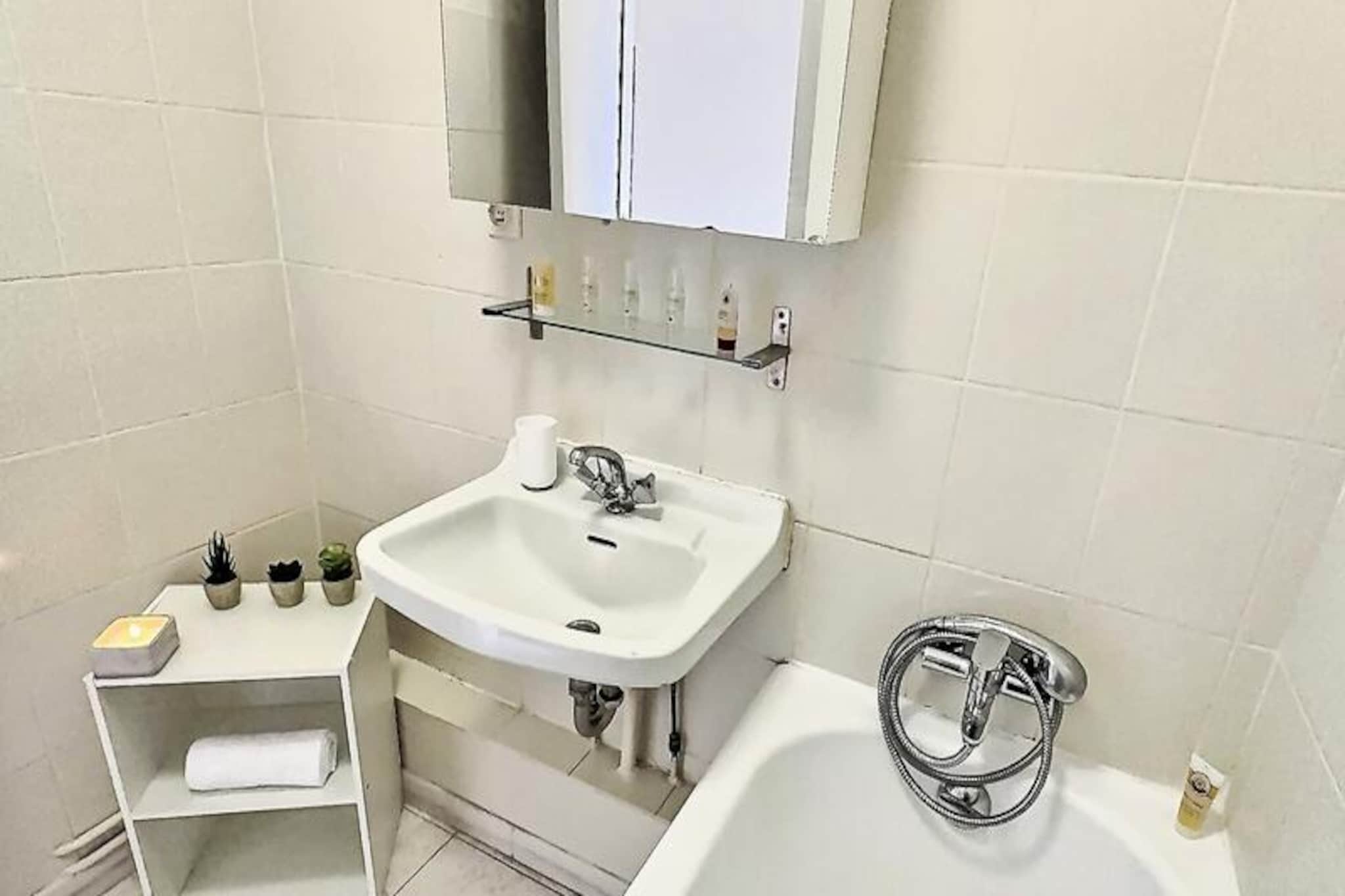 Résidence Les Roches Rouges A Ou B-Untagged