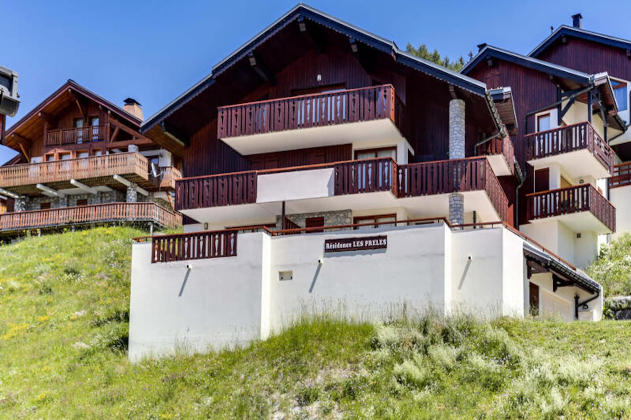 Résidence Presles-Niet-getagd