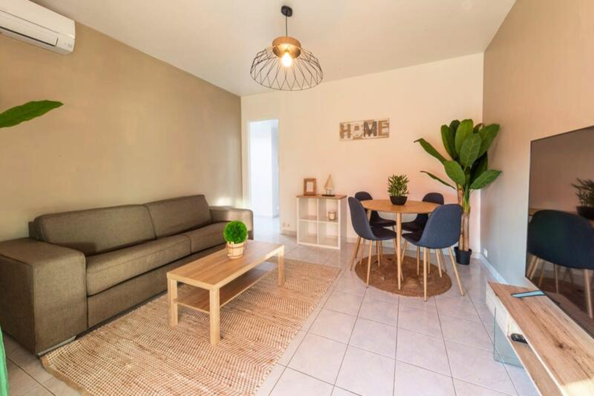 Apartment in Juan les Pins near beaches