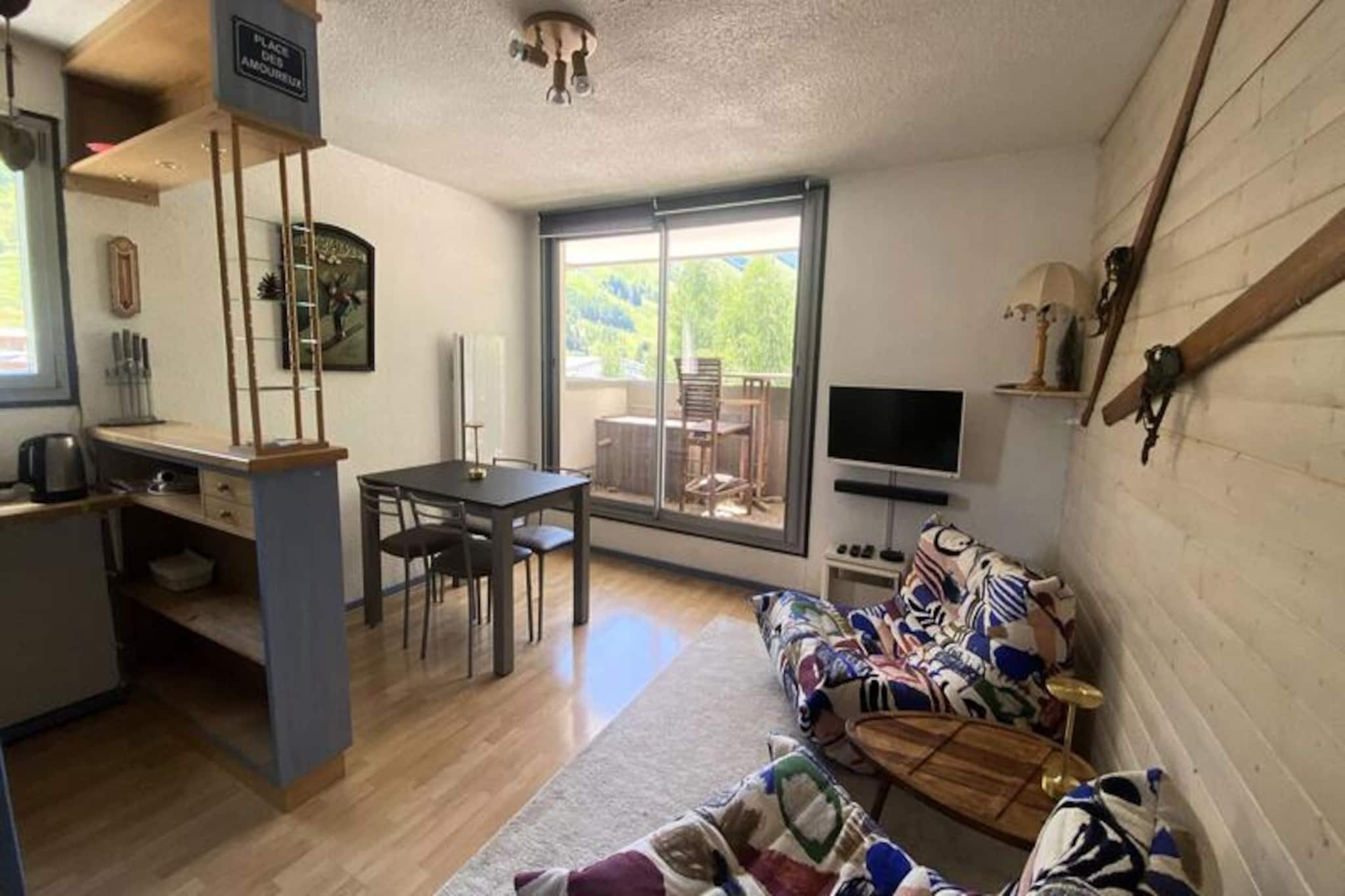 Apartment in Les Deux Alpes near Ski Lift
