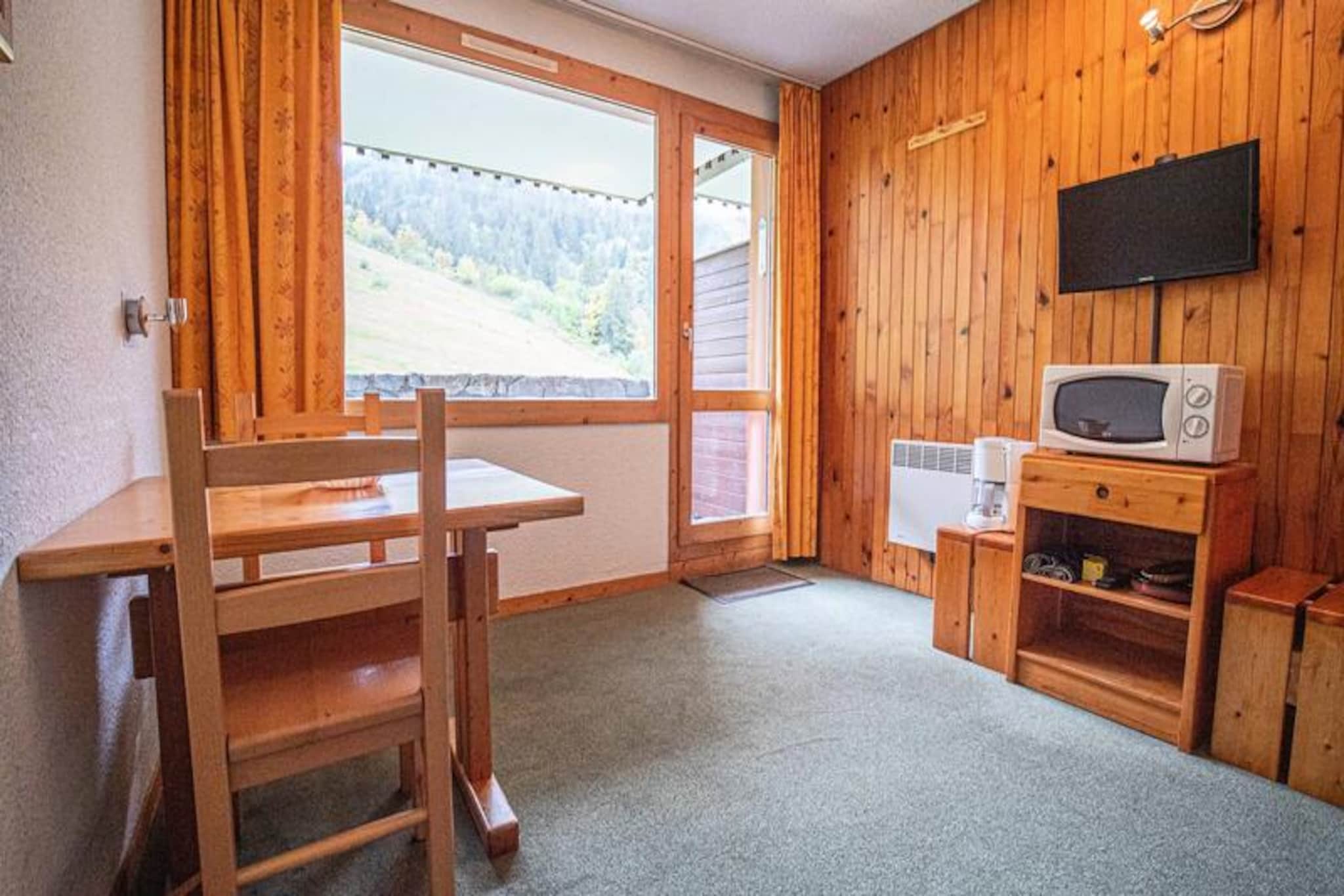 Apartment in Valmorel with Ski-in/Ski-out