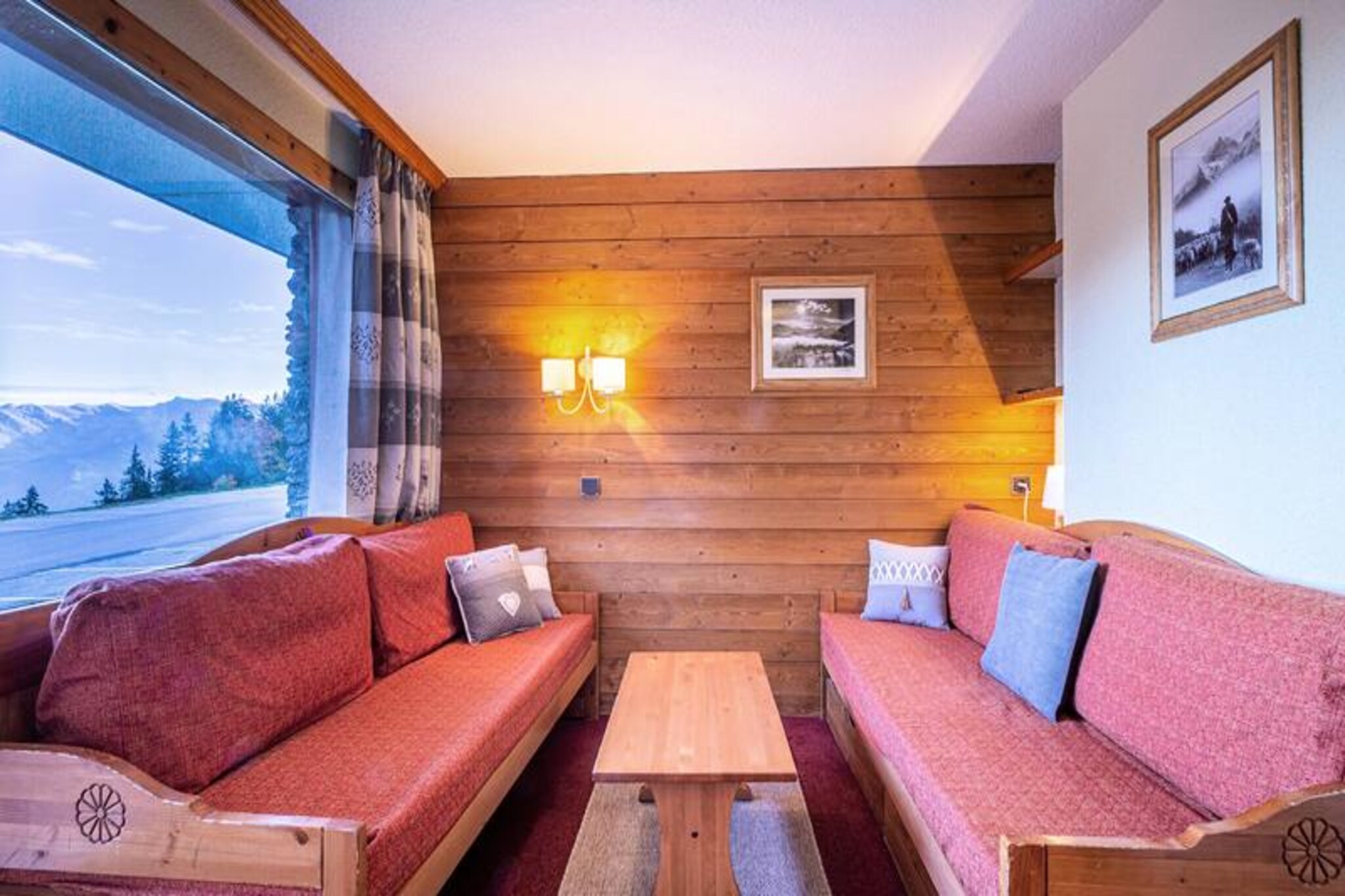 Apartment in Valmorel by Ski Slopes