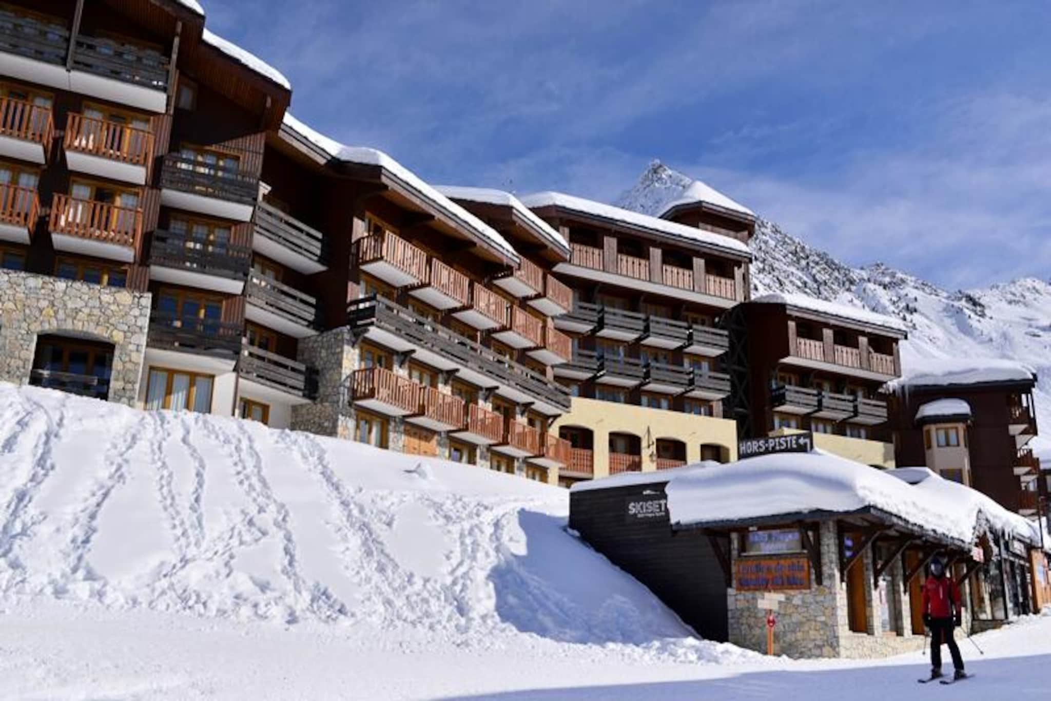 Functional apartment · Ski-in ski-out · Slope view · Balcony