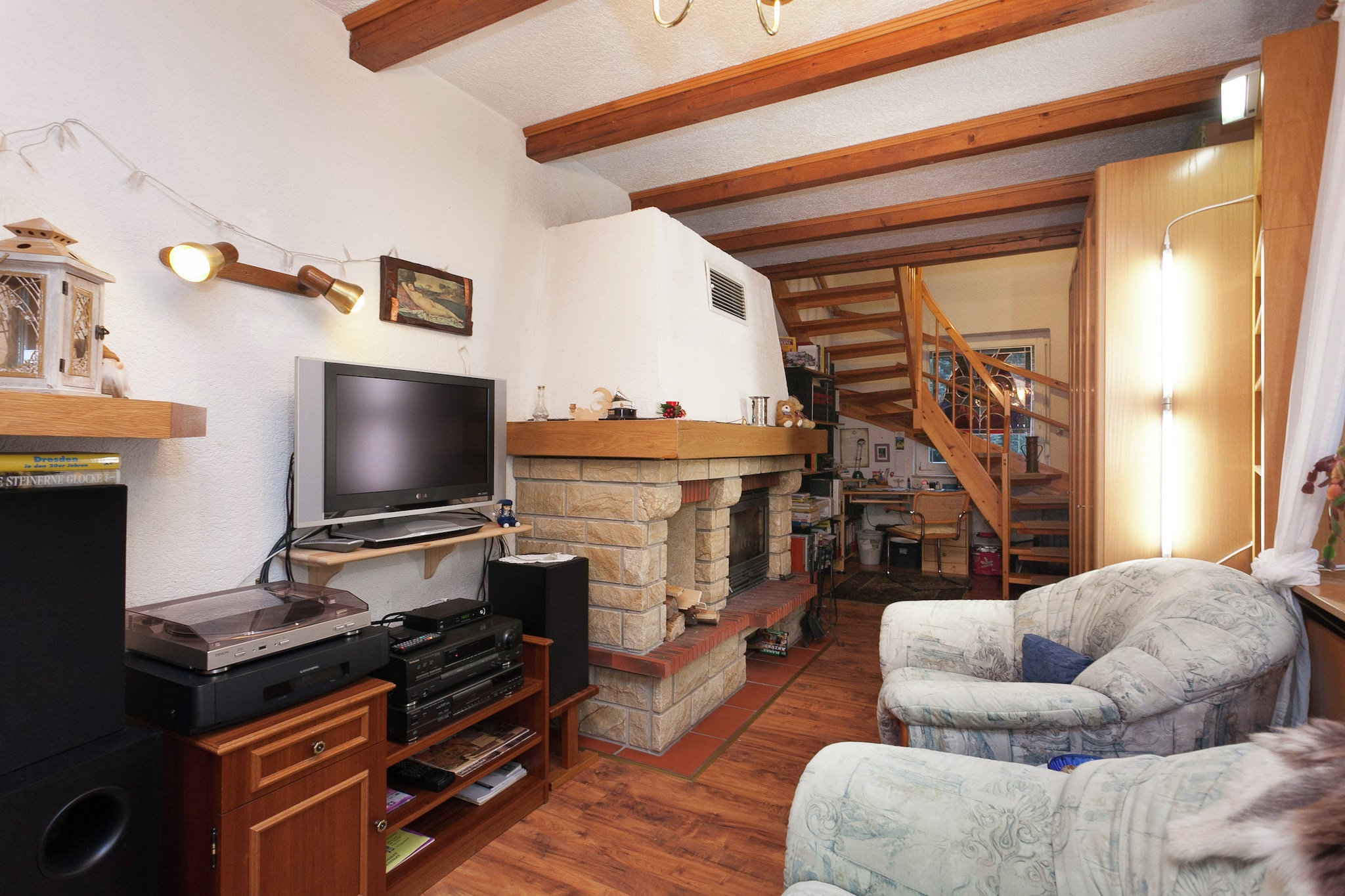 Ferienwohnung mit Kamin Am Waldrand-Living room