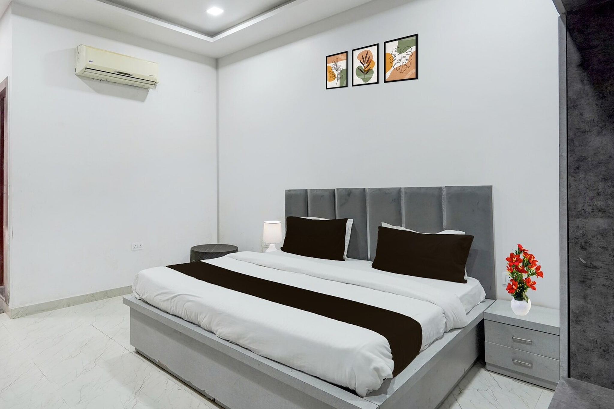 Collection O Blue World Theme Park