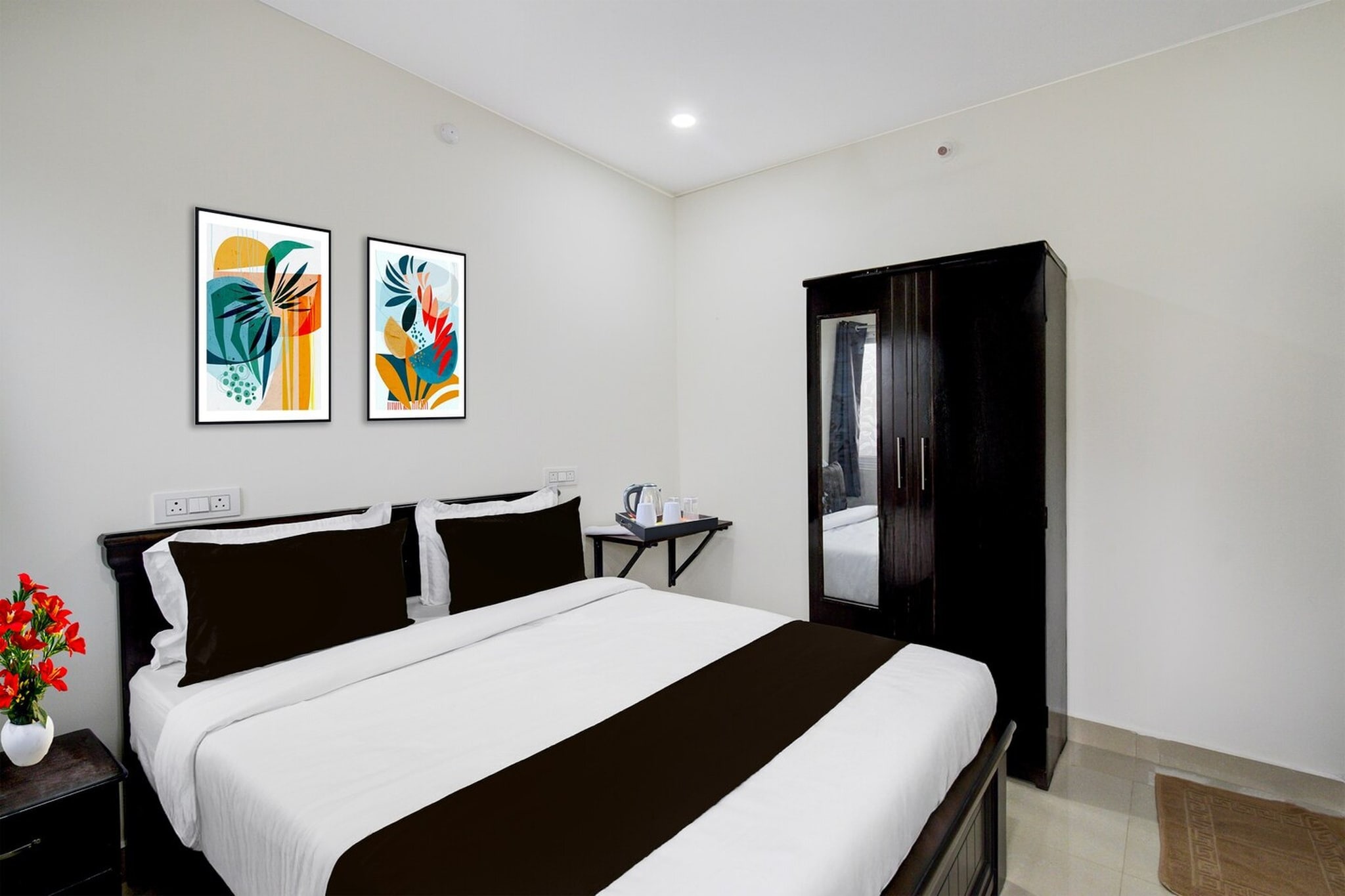 Set within 18 km of Ramoji Film City and 19 km of Charminar, Collection O Adibatla X Road, Near TCS, Wonderla Road offers rooms with air conditioning and a private bathroom in IbrÄhÄ«mpatan. This 3-star hotel offers room service, a 24-hour front desk and free WiFi. The hotel features family rooms.

The units at the hotel come with a seating area, a flat-screen TV with satellite channels and a private bathroom with free toiletries and a bath or shower. All guest rooms feature a desk.

Mecca Masjid is 19 km from Collection O Adibatla X Road, Near TCS, Wonderla Road, while Chowmahalla Palace is 20 km away. Rajiv Gandhi International Airport is 16 km from the property.

Unmarried couples are warmly welcome at this property.
Guests with local ID proof are warmly welcome.
Foreign guests are welcome and allowed to stay at this property without anyÂ restrictions
Early Check-In Policy: A full dayâ€™s room rate will be charged for check-ins before 6:00 AM. Complimentary early check-in is available between 6:00 AM and 10:00 AM, subject to room availability.
 
Check-in is only available to guests aged 18 and above. Please provide a government-issued ID to confirm your age.