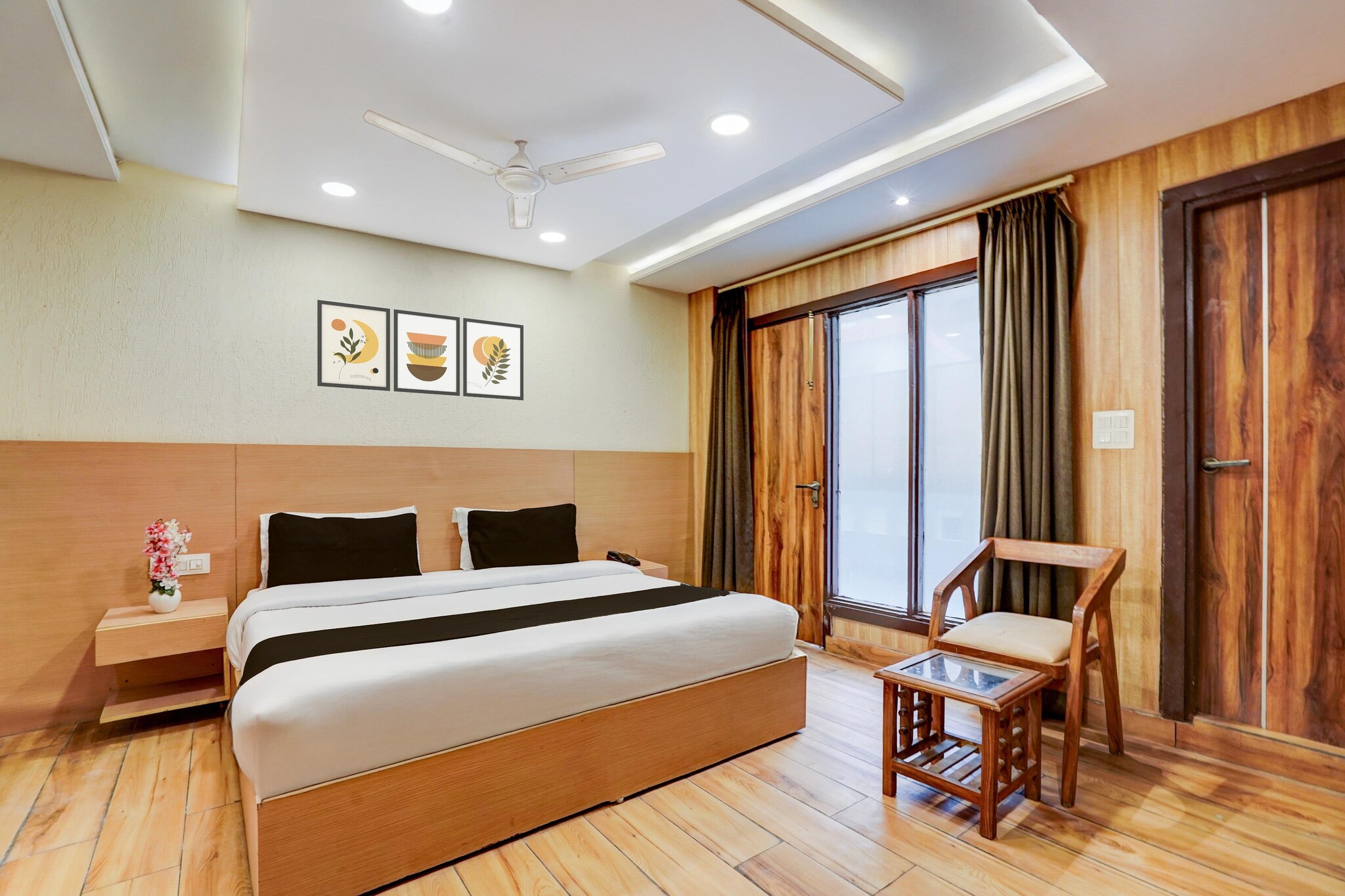 Set within 28 km of Gun Hill Point, Mussorie and 1.1 km of Dehradun Station, Collection O Dehradun Central Formerly Hotel Orange Residency offers rooms with air conditioning and a private bathroom in Dehradun. With free WiFi, this 4-star hotel offers room service and a 24-hour front desk. The property is non-smoking and is situated 1.9 km from Dehradun Clock Tower.

All guest rooms at the hotel come with a seating area, a flat-screen TV with satellite channels and a private bathroom with free toiletries and a bath or shower. Guest rooms feature a desk.

Indian Military Academy is 5.3 km from Collection O Dehradun Central Formerly Hotel Orange Residency, while Rajaji National Park is 26 km from the property. Dehradun Airport is 23 km away.

Unmarried couples are warmly welcome at this property.
Guests with local ID proof are warmly welcome.
Apologies, but we are currently unable to host foreign nationals at this property.
Early Check-In Policy: A full day’s room rate will be charged for check-ins before 6:00 AM. Complimentary early check-in is available between 6:00 AM and 10:00 AM, subject to room availability.
 
Check-in is only available to guests aged 18 and above. Please provide a government-issued ID to confirm your age.