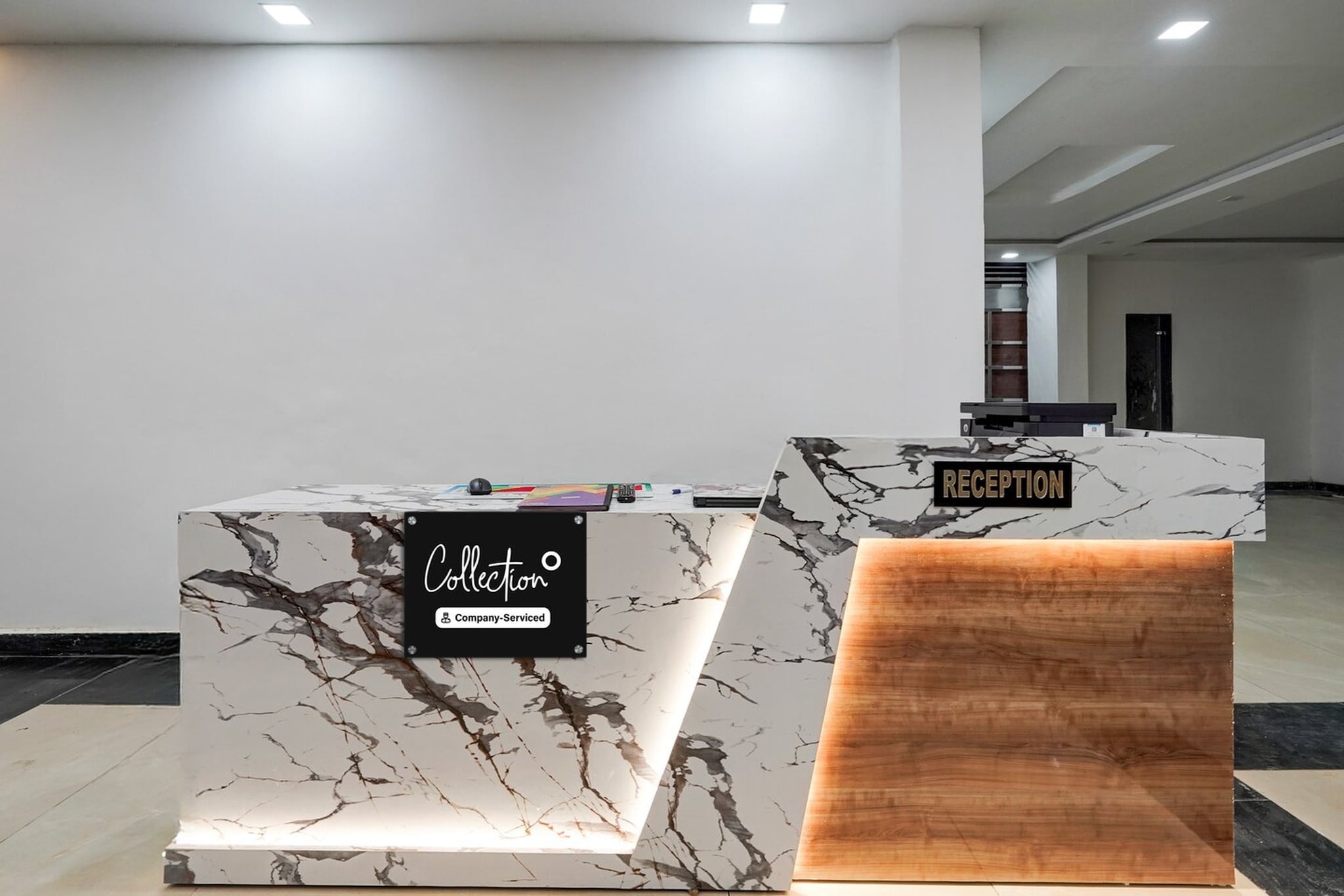 Ground floor: (bedroom(double bed, TV, seating area, air conditioning, telephone), bathroom(bathtub or shower, washbasin, toilet, Towels incl., shampoo, body soap, hot water), lift)