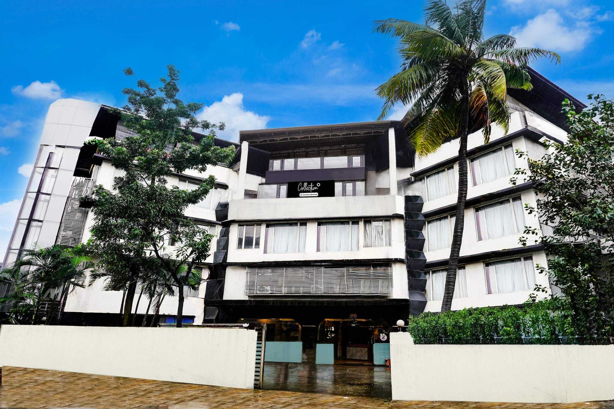 Collection O Lodha Experia Mall Dombiwali