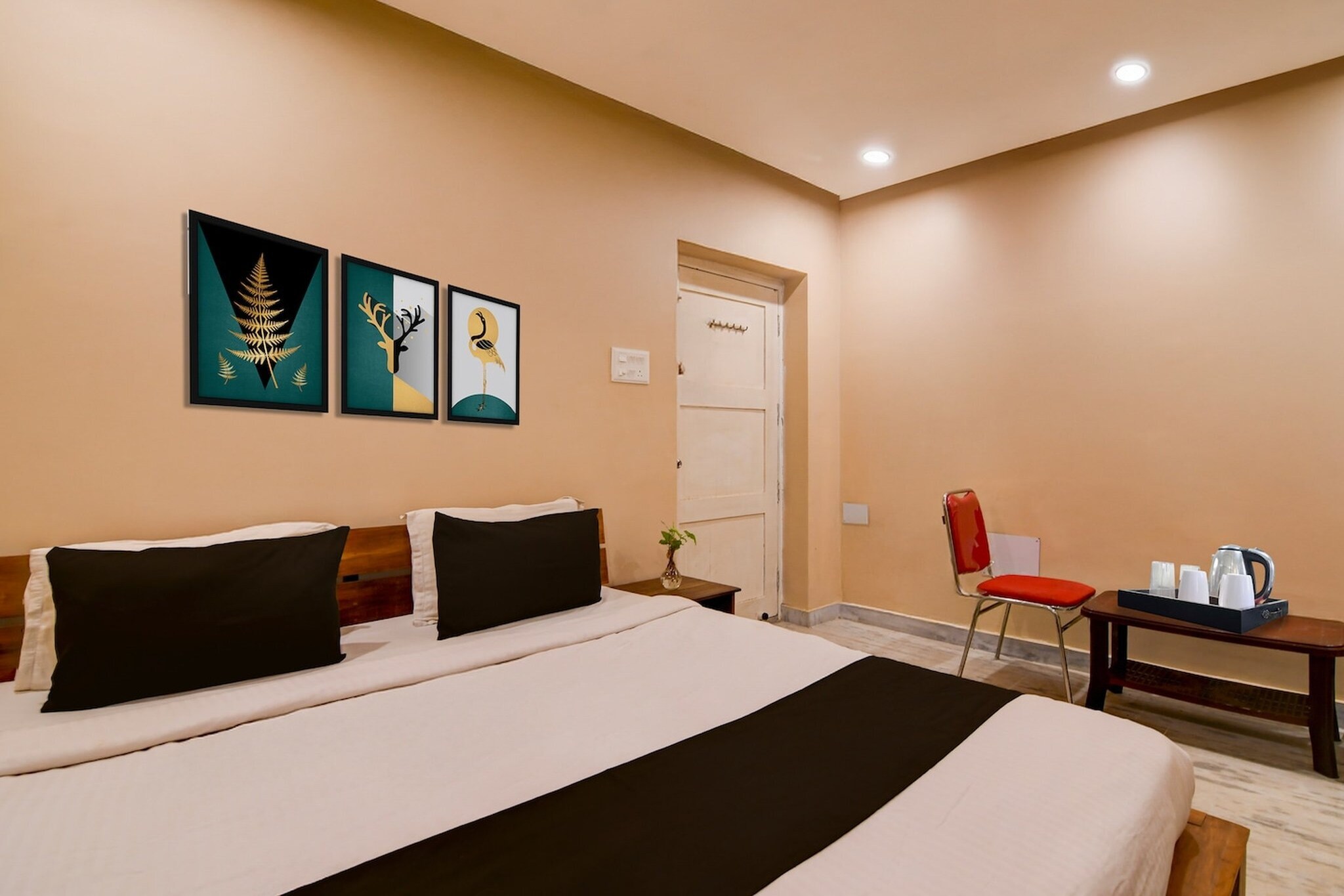 Situated within 200 metres of Puri Beach and 2.5 km of Jagannath Temple, Collection O Puri Seaview Formerly Hotel Aavaas features rooms with air conditioning and a private bathroom in Puri. With free WiFi, this 3-star hotel offers room service and a 24-hour front desk. The property is non-smoking and is located 38 km from Konark Sun Temple.
All rooms at the hotel are fitted with a seating area, a flat-screen TV with satellite channels and a private bathroom with free toiletries and a bath or shower. The rooms have a desk.
Biju Patnaik International Airport is 60 km from the property.
Early Check-In Policy: A full day’s room rate will be charged for check-ins before 6:00 AM. Complimentary early check-in is available between 6:00 AM and 10:00 AM, subject to room availability.
Check-in is only available to guests aged 18 and above. Please provide a government-issued ID to confirm your age.
1.Unmarried couples are warmly welcome at this property.
2. Guests with local ID proof are warmly welcome.
3.Foreign guests are welcome and allowed to stay at this property without any restrictions