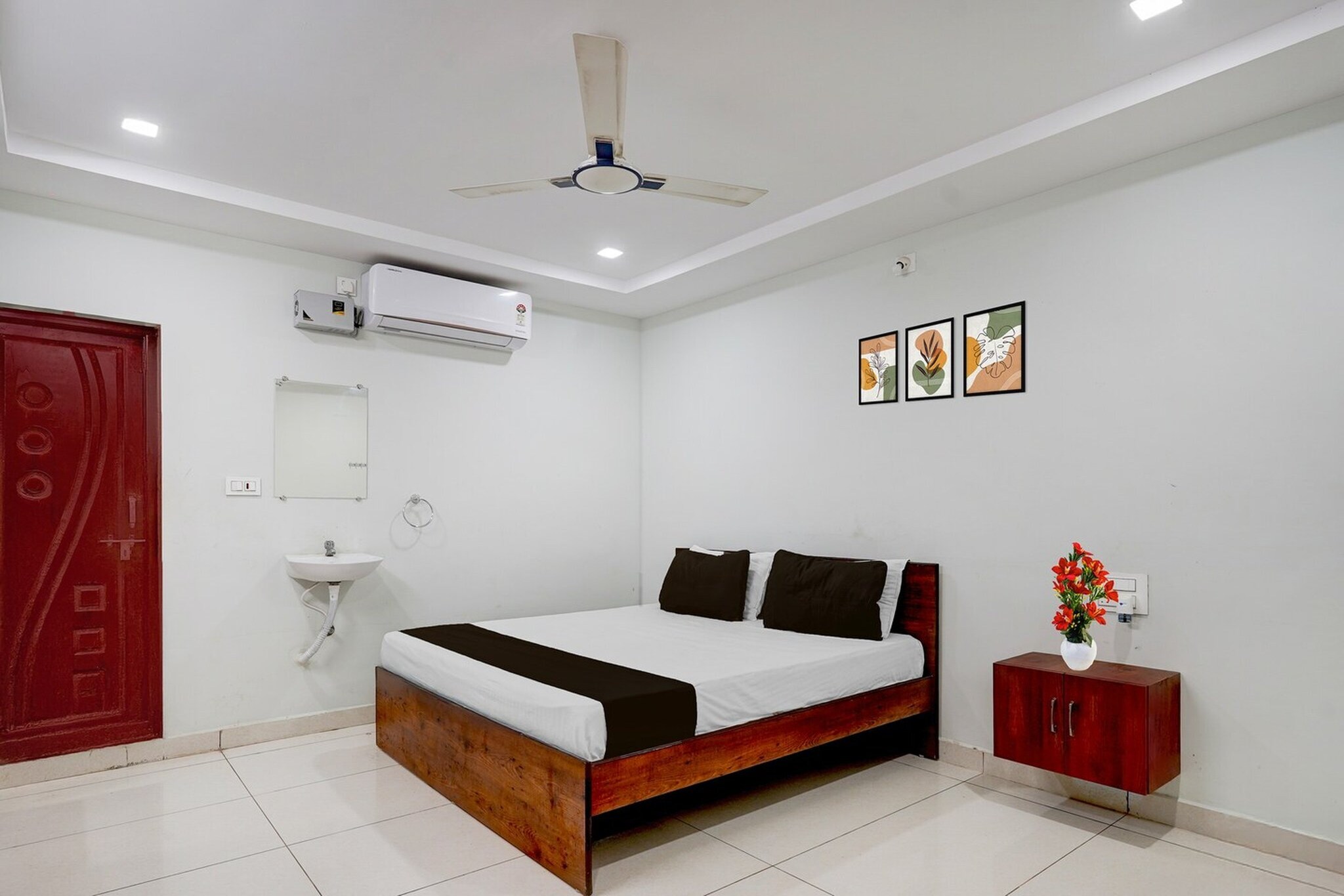 Collection O Mini Bypass Nellore Road