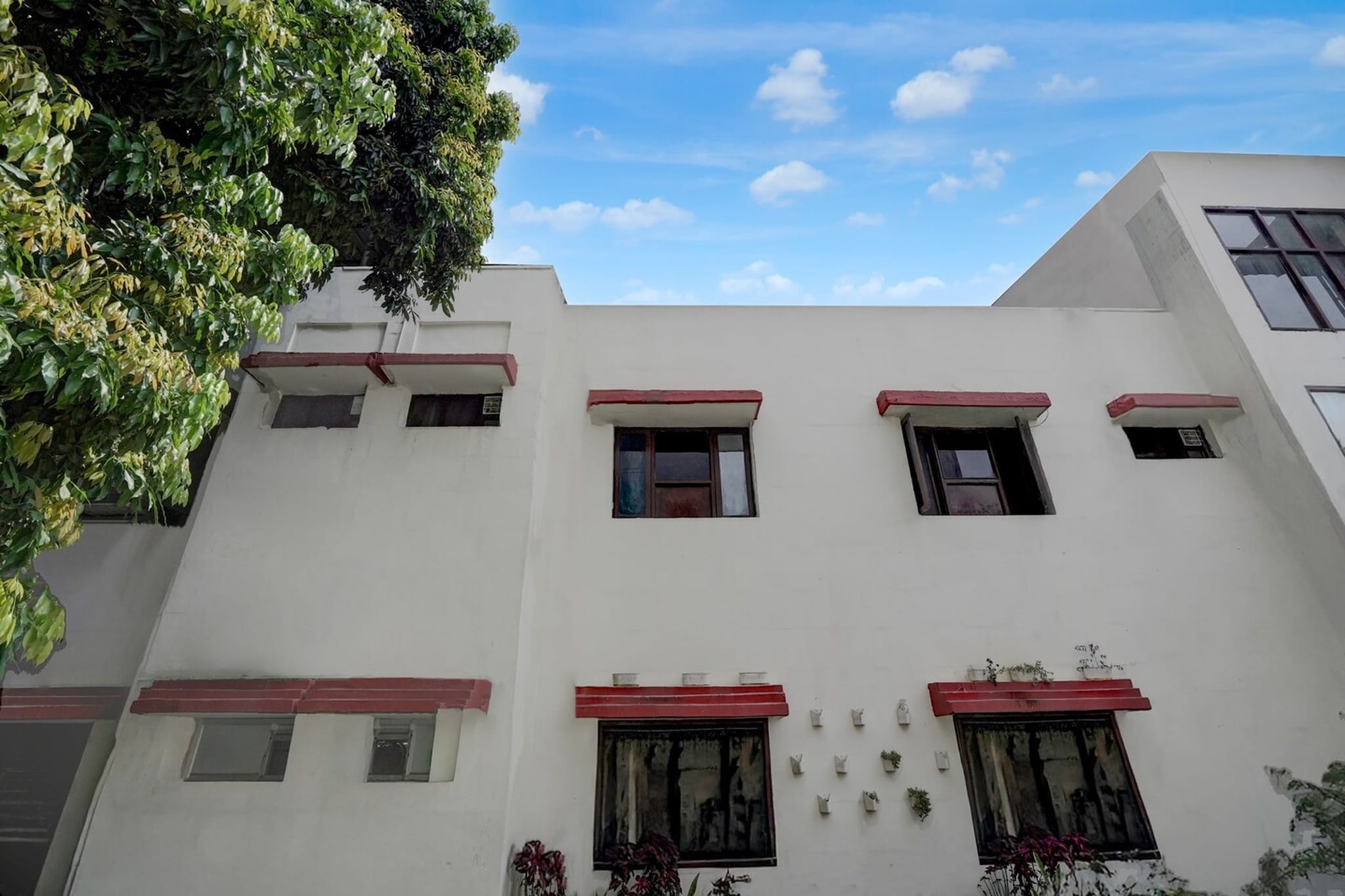 Hotel O Ashtley Hall Dehradun Daichi