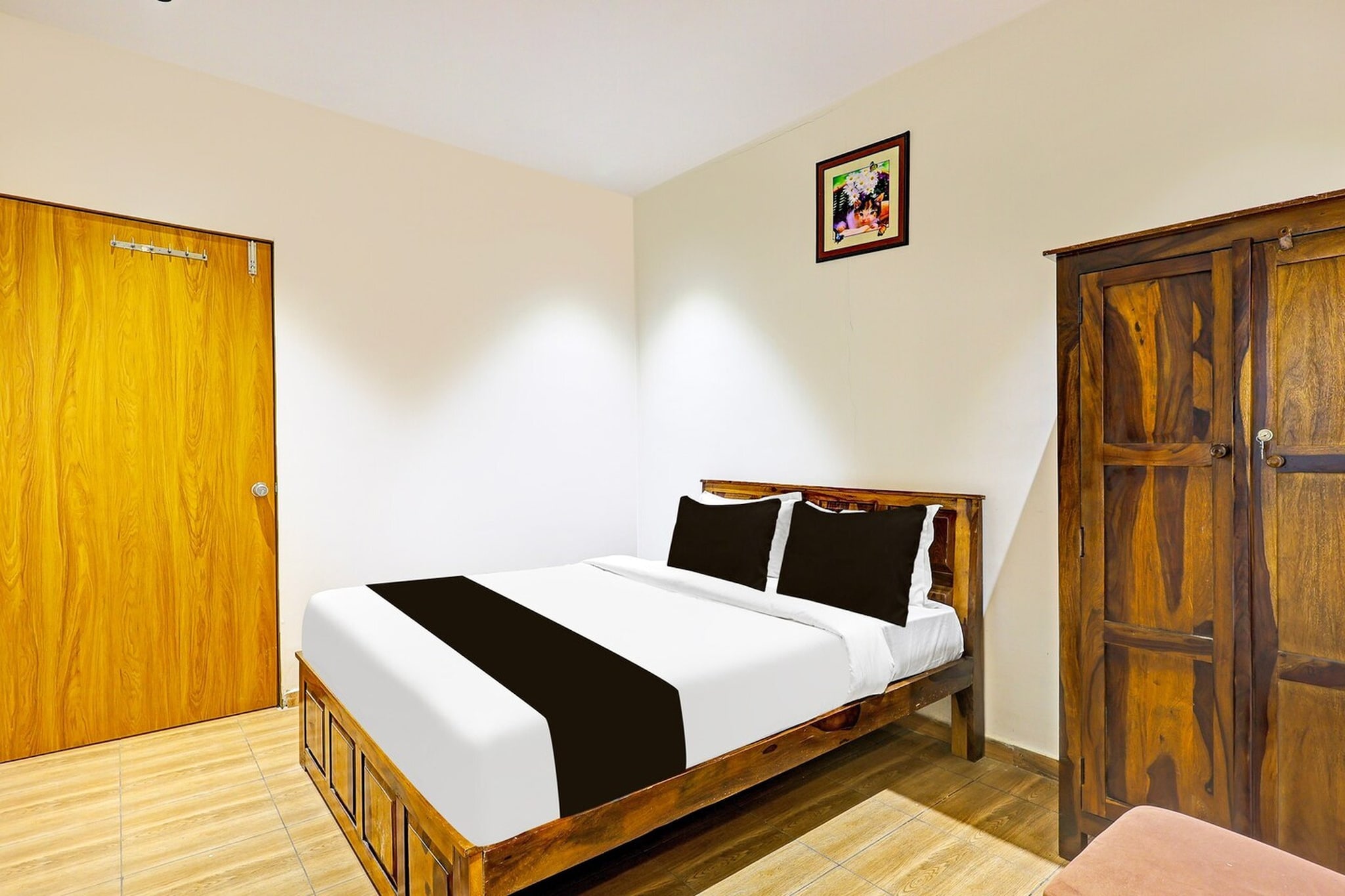 Collection O Pethapur Gandhinagar