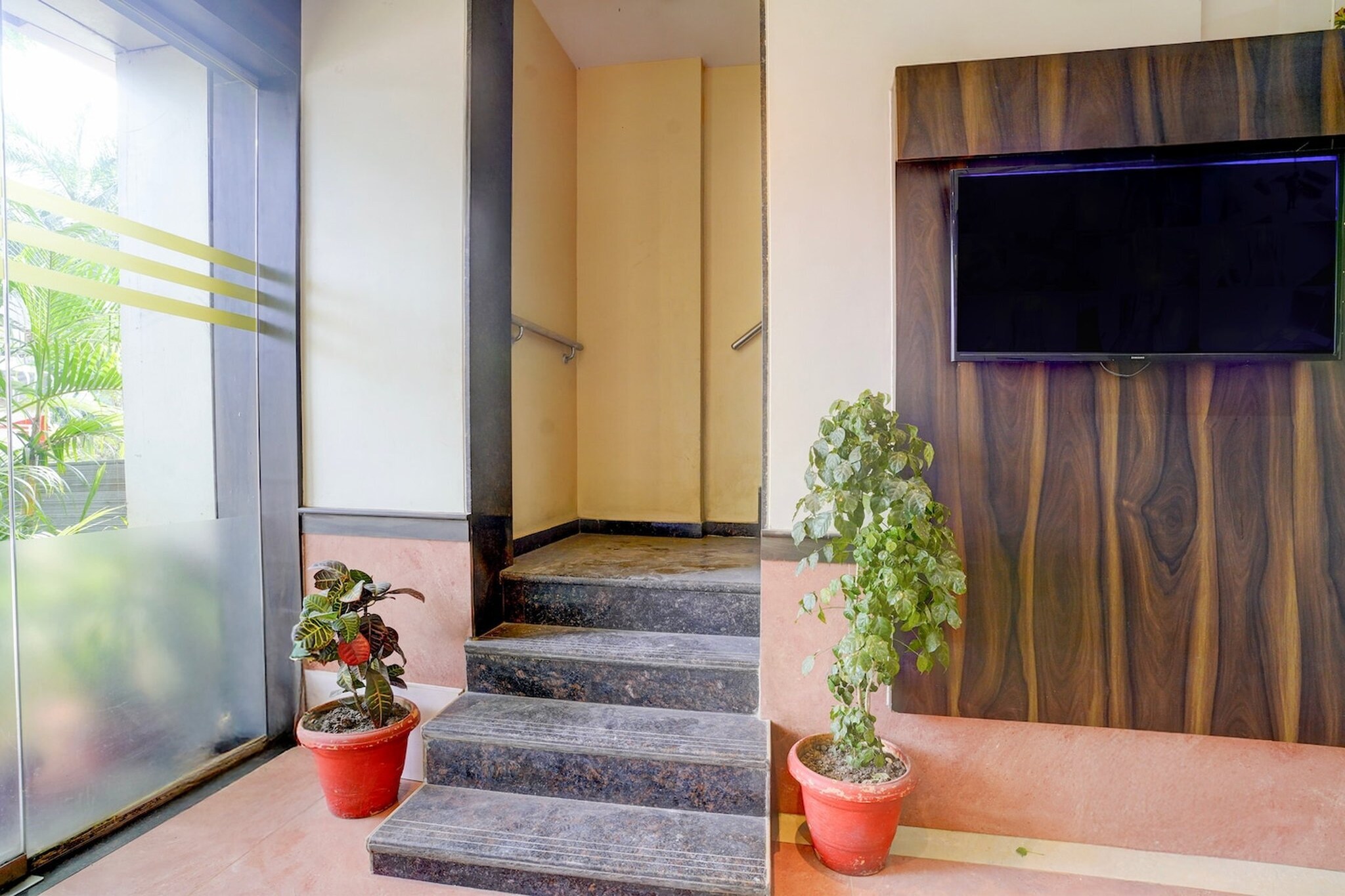 Townhouse Andheri Sakinaka Hotel Amour