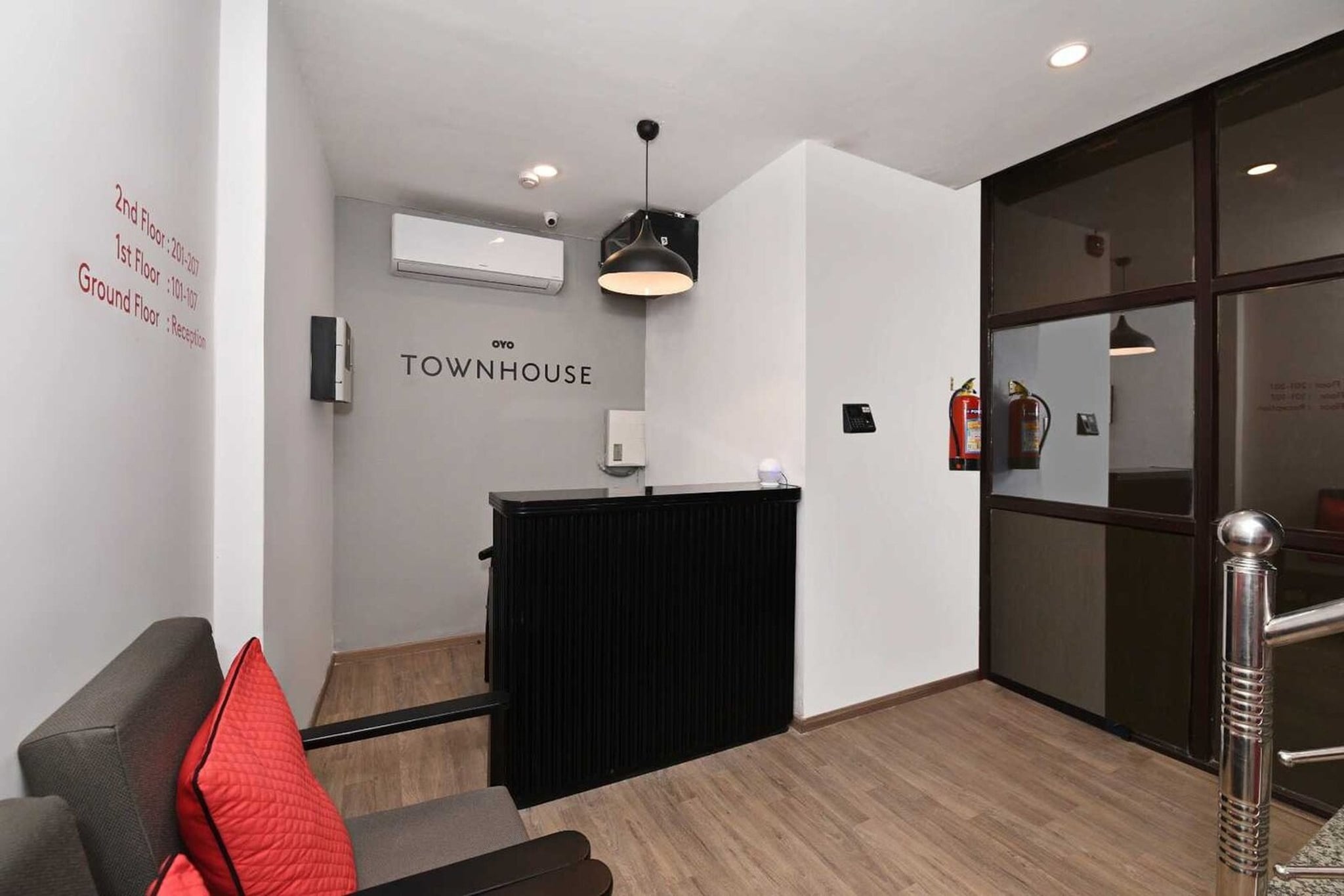 Townhouse Ghat Prayagraj Ramesh Palace