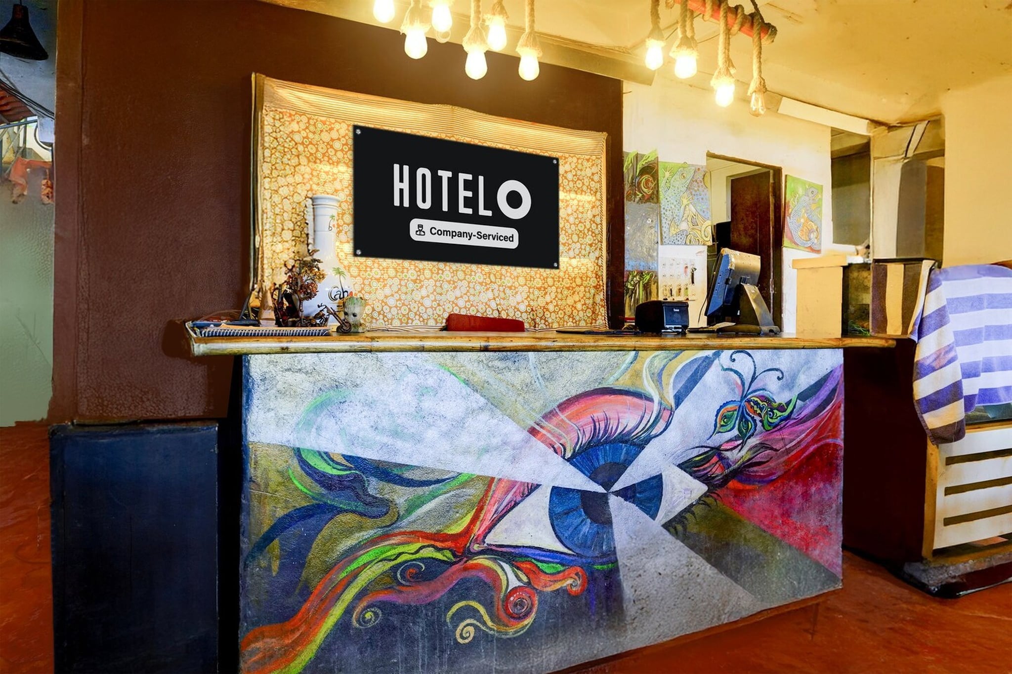 Ground floor: (bedroom(double bed, TV, seating area, air conditioning, telephone), bathroom(bathtub or shower, shower, washbasin, toilet, Towels incl., shampoo, body soap, hot water))